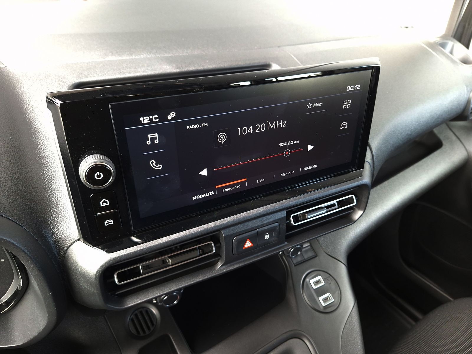 16 - Fiat Professional Doblò Series 4 Stock My26 Doppia Cabina Xl 1.5 Diesel 100 Cv Manual