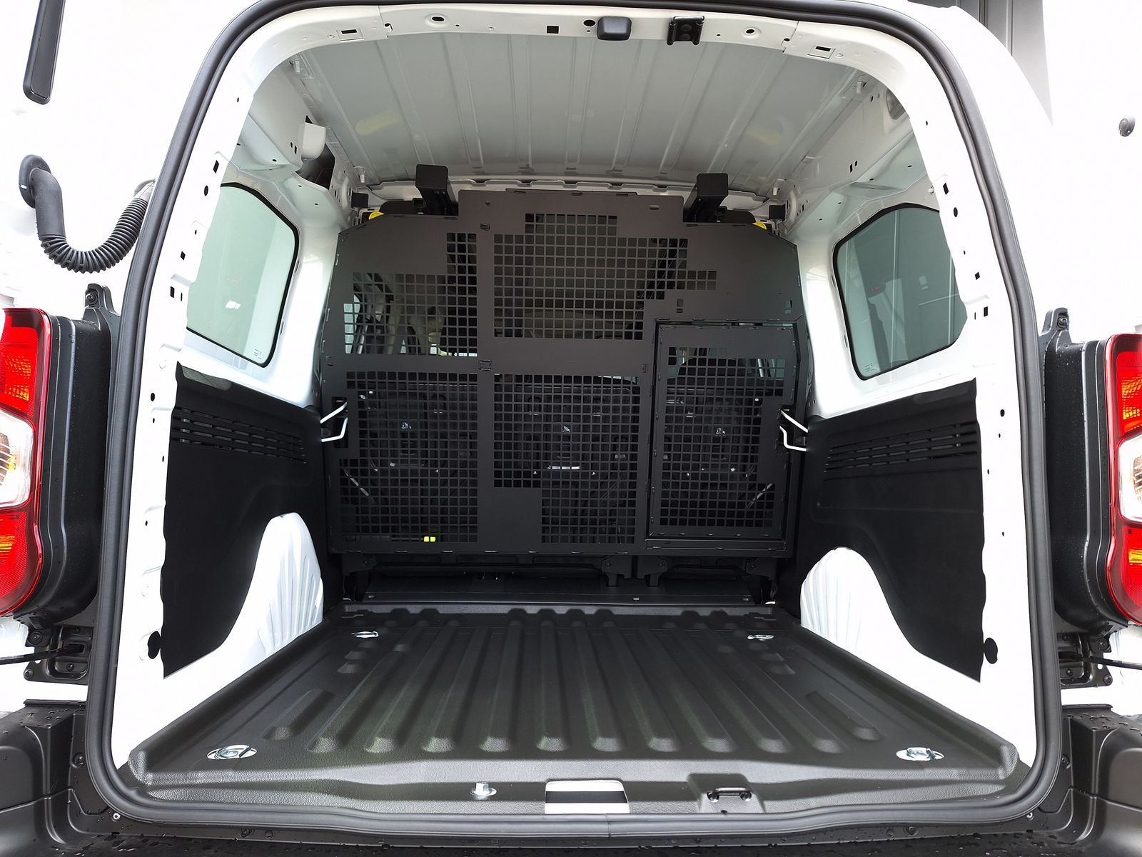 6 - Fiat Professional Doblò Series 4 Stock My26 Doppia Cabina Xl 1.5 Diesel 100 Cv Manual