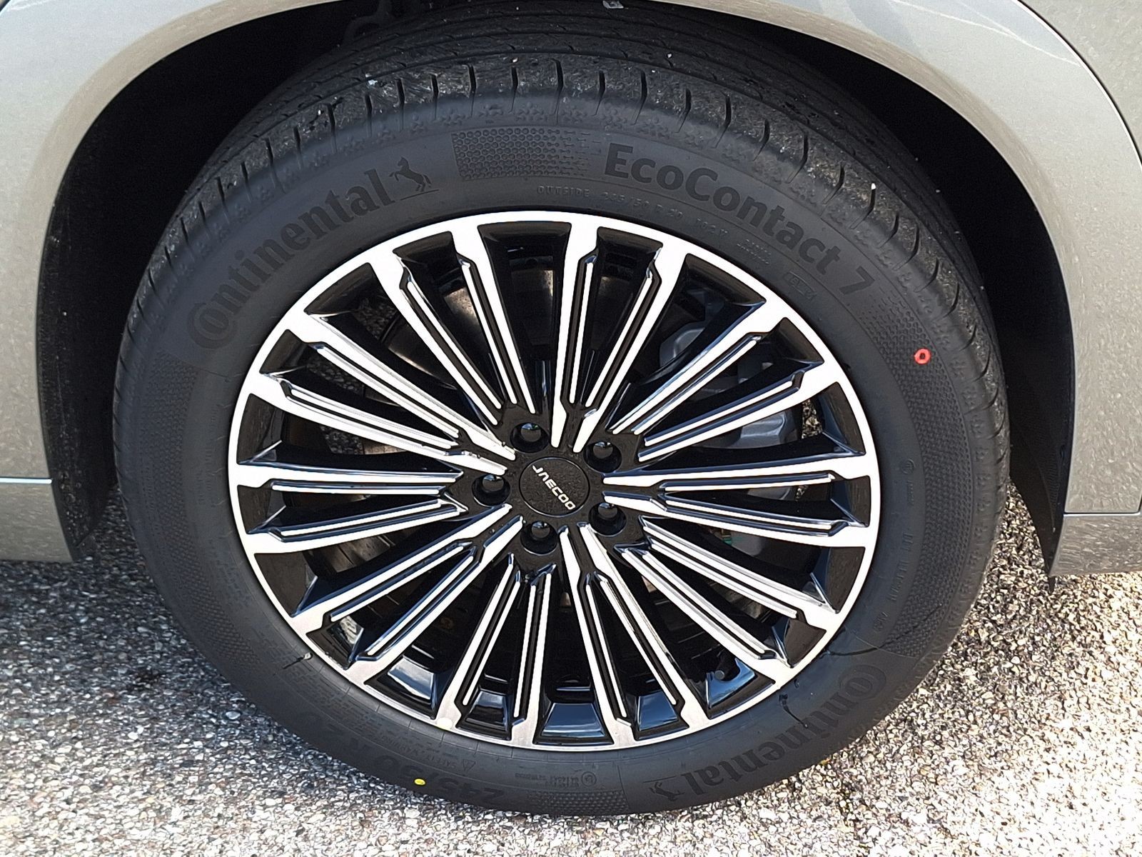 14 - Jaecoo 7 shs-p 1.5 tgdi plug-in hybrid exclusive awd 3dht