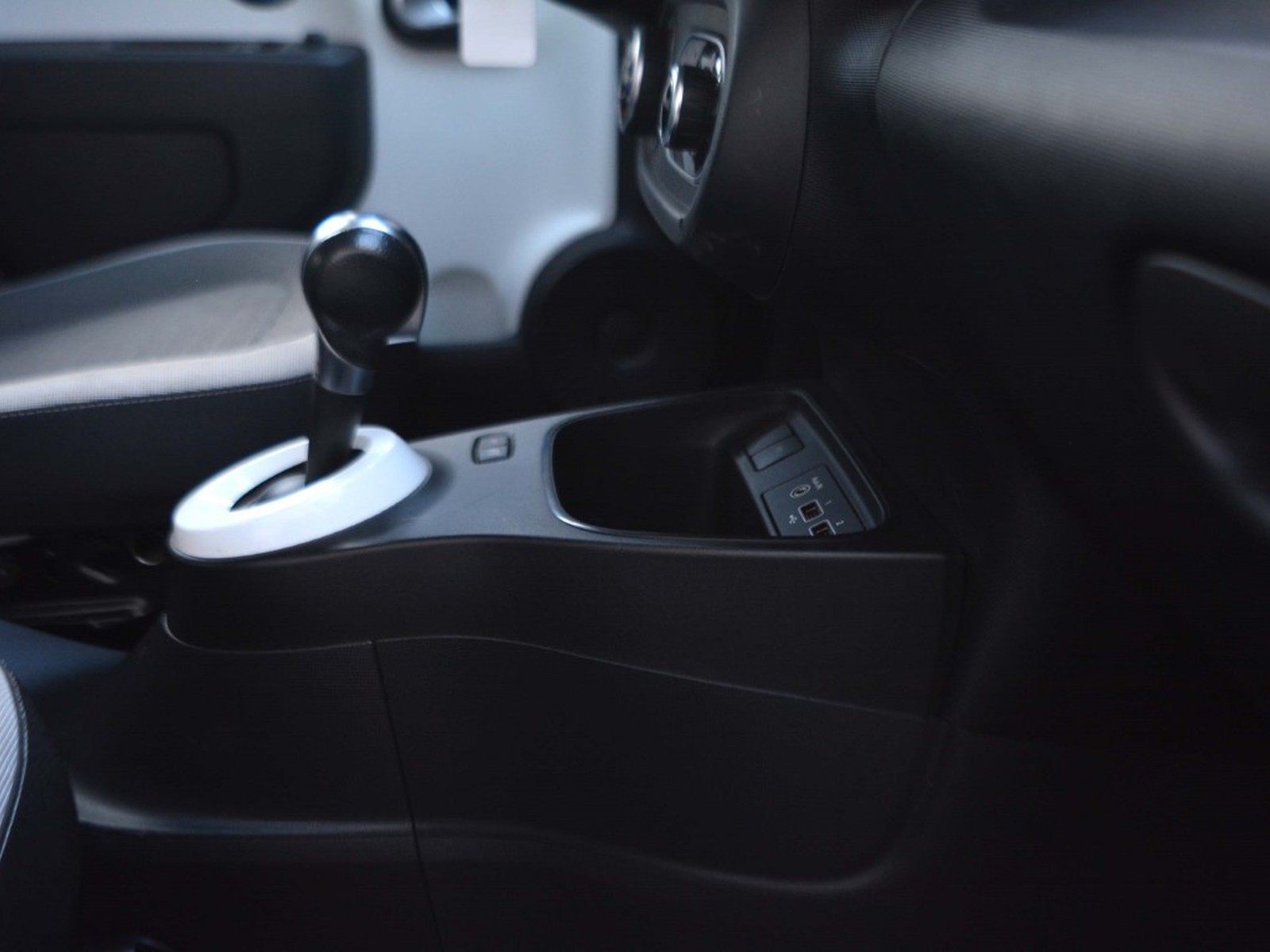 12 - Renault Twingo 22 kwh zen