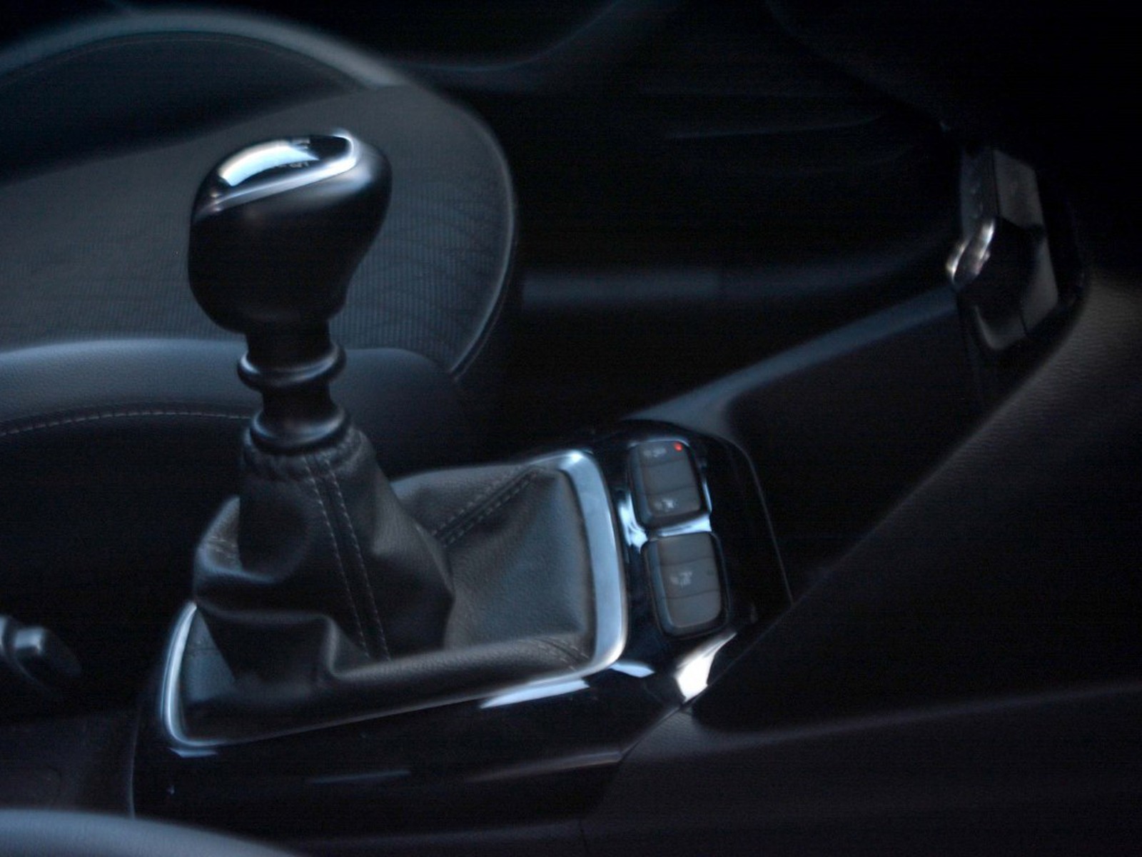 12 - Opel Corsa 5 porte 1.5 100cv elegance s&s