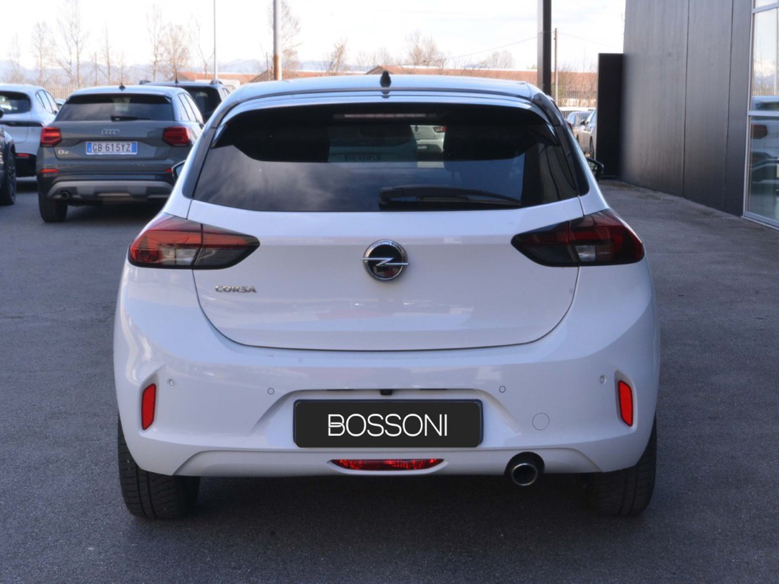 4 - Opel Corsa 5 porte 1.5 100cv elegance s&s