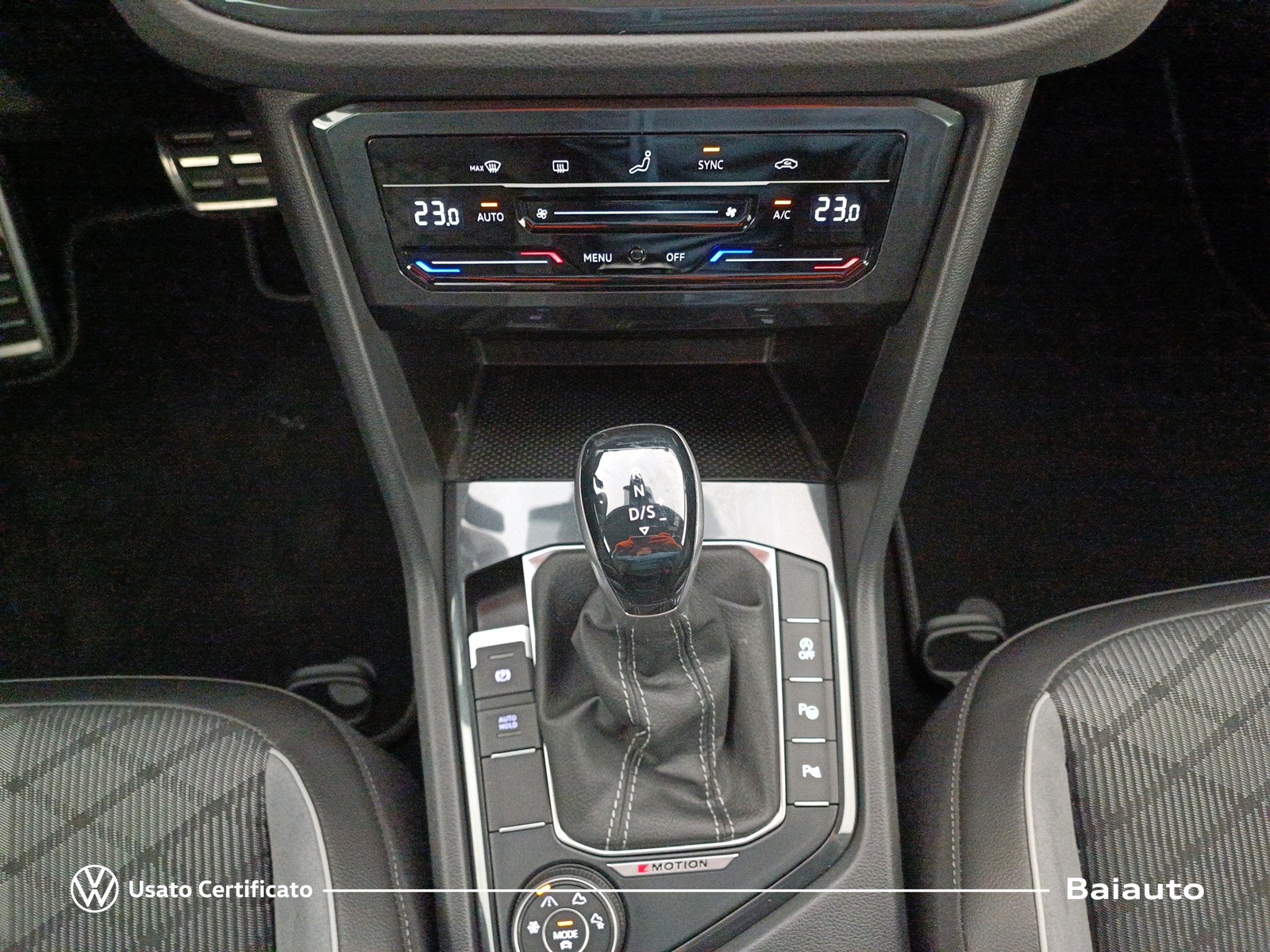 11 - Volkswagen Tiguan 2.0 tdi scr 150cv r-line 4motion dsg