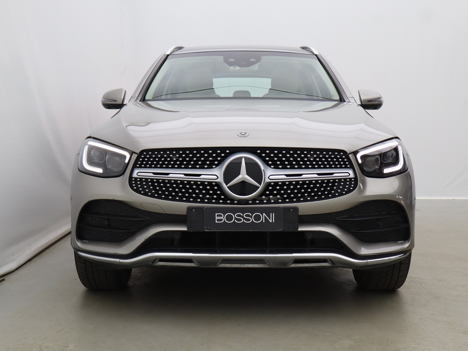 2 - Mercedes GLC suv 300 d premium plus 4matic 9g-tronic plus