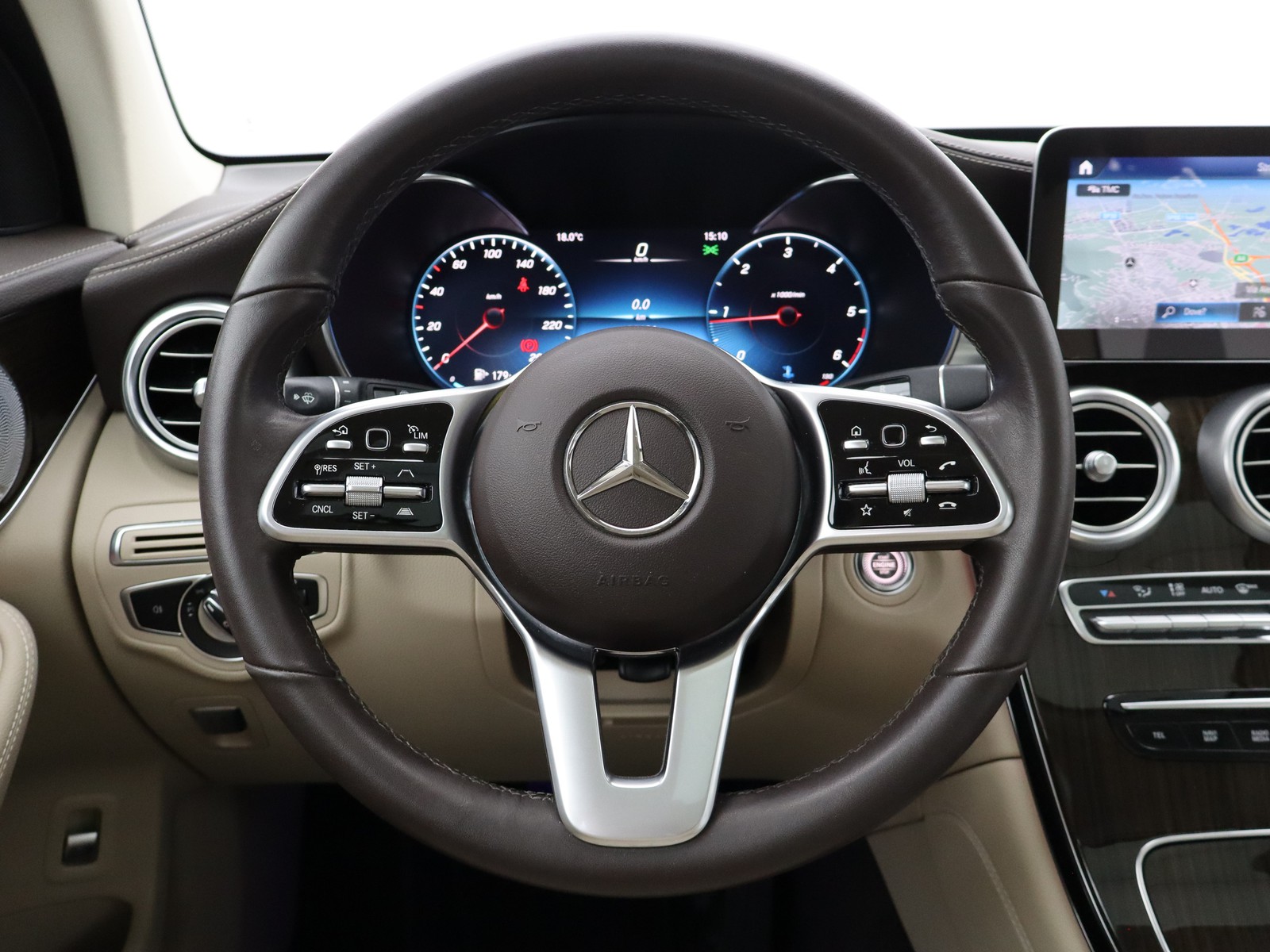 16 - Mercedes GLC suv 300 d premium plus 4matic 9g-tronic plus