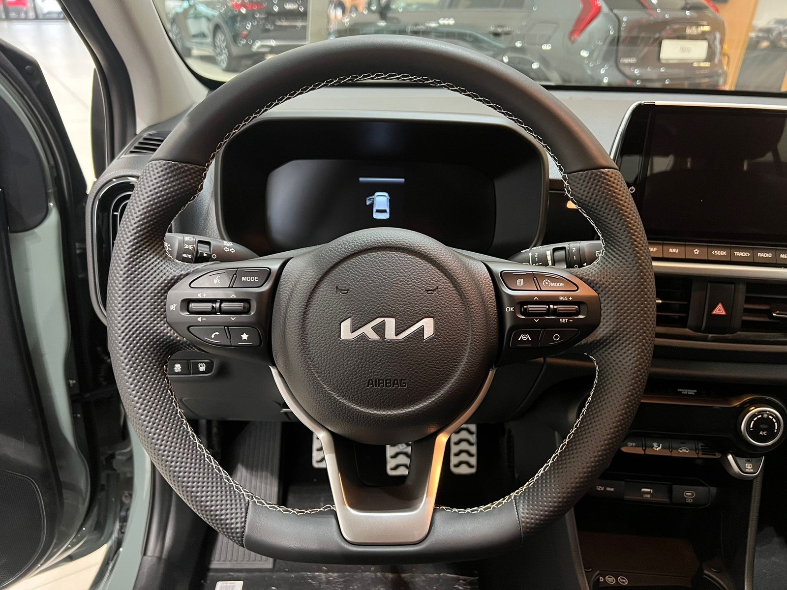 9 - Kia Picanto 1.0 gdi gt-line