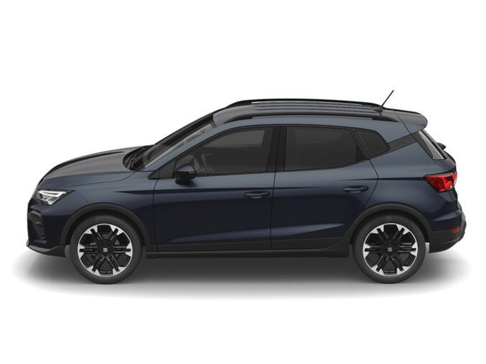 5 - Seat Arona 1.0 ecotsi 95cv black edition
