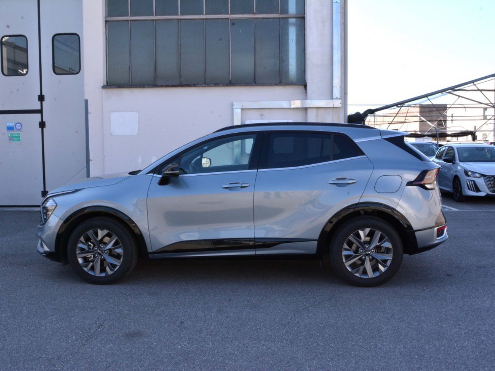 24 - Kia Sportage 1.6 t-gdi hev gt-line at6