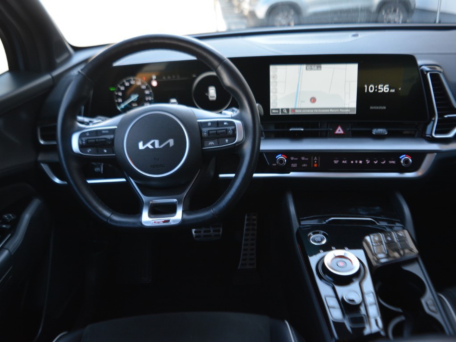 9 - Kia Sportage 1.6 t-gdi hev gt-line at6