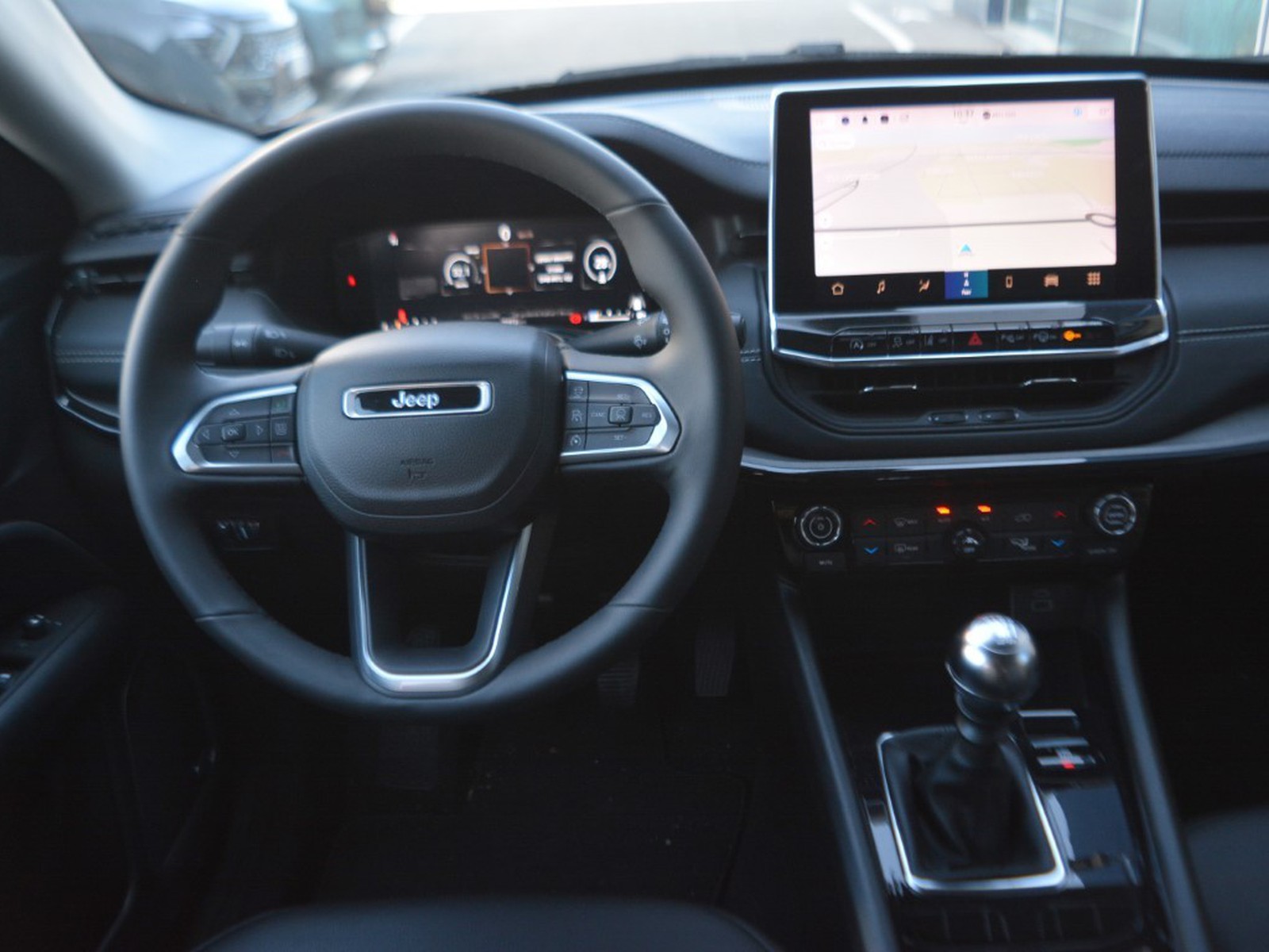 9 - Jeep Compass 1.6 multijet ii 130cv s 2wd