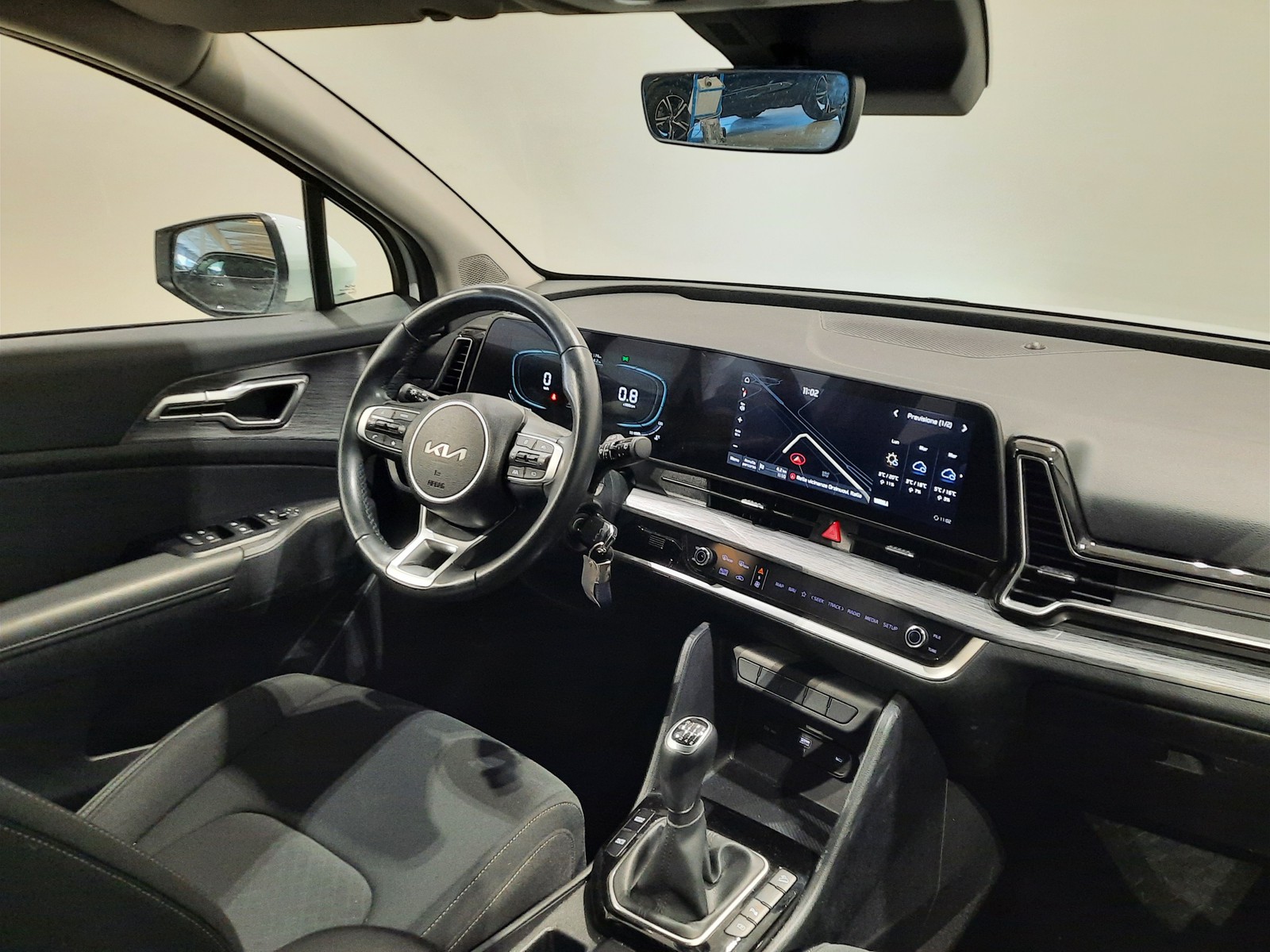 6 - Kia Sportage 1.6 t-gdi mhev business imt