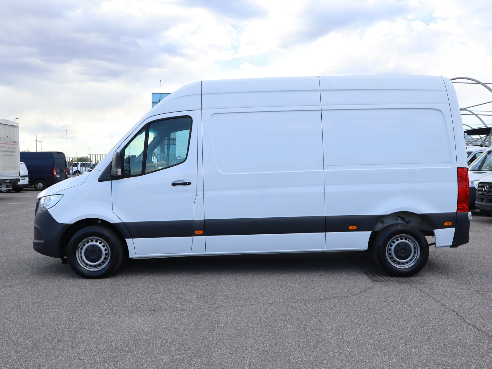 3 - Mercedes Vans Sprinter 311 2.1 cdi f 39/33 fwd e6
