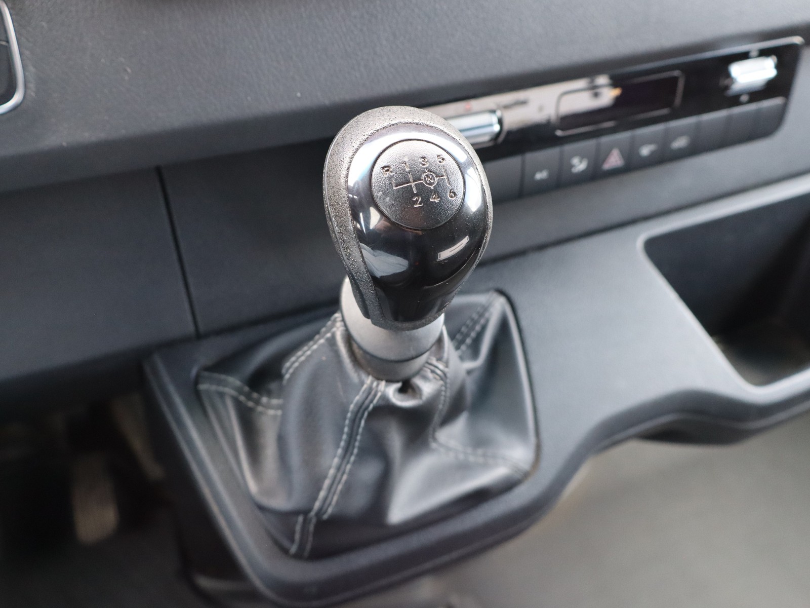 9 - Mercedes Vans Sprinter 311 2.1 cdi f 39/33 fwd e6