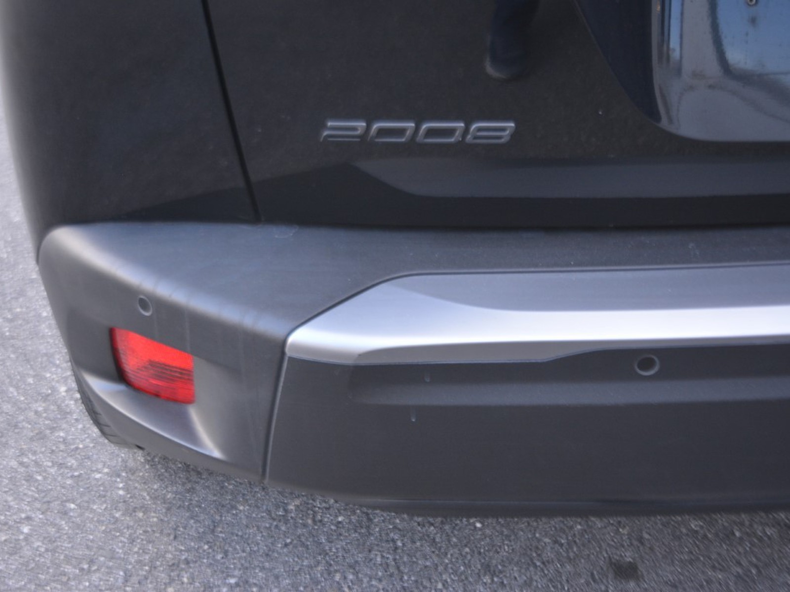 24 - Peugeot 2008 1.2 puretech 100cv allure s&s