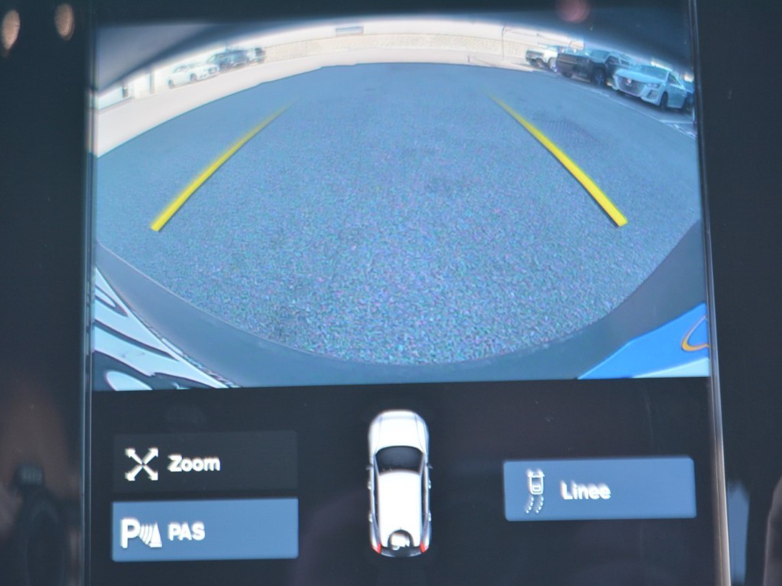 22 - Volvo XC40 1.5 t4 recharge plug-in-hybrid r-design geartronic my21