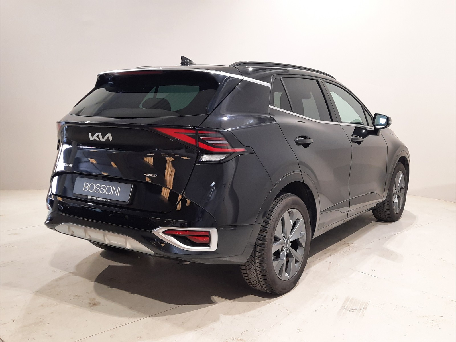 4 - Kia Sportage 1.6 t-gdi hev gt-line at6