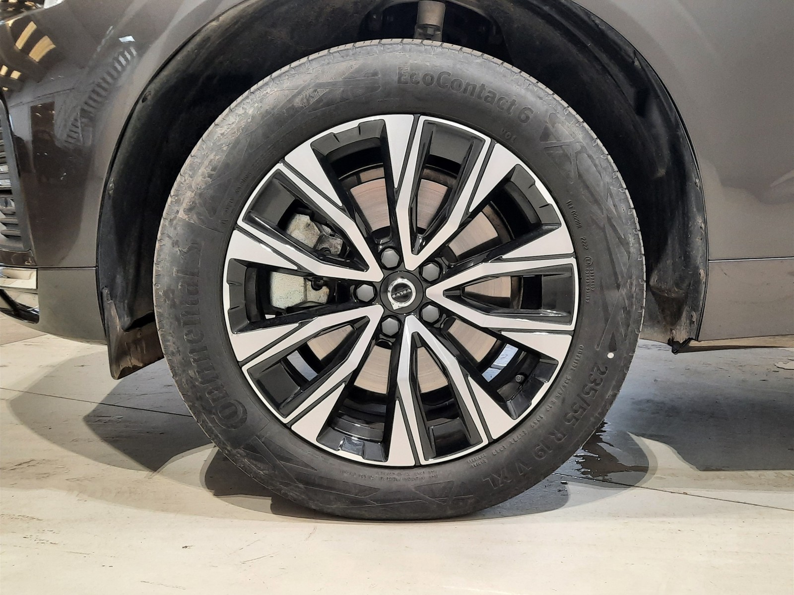 23 - Volvo XC60 2.0 b4 plus bright automatico