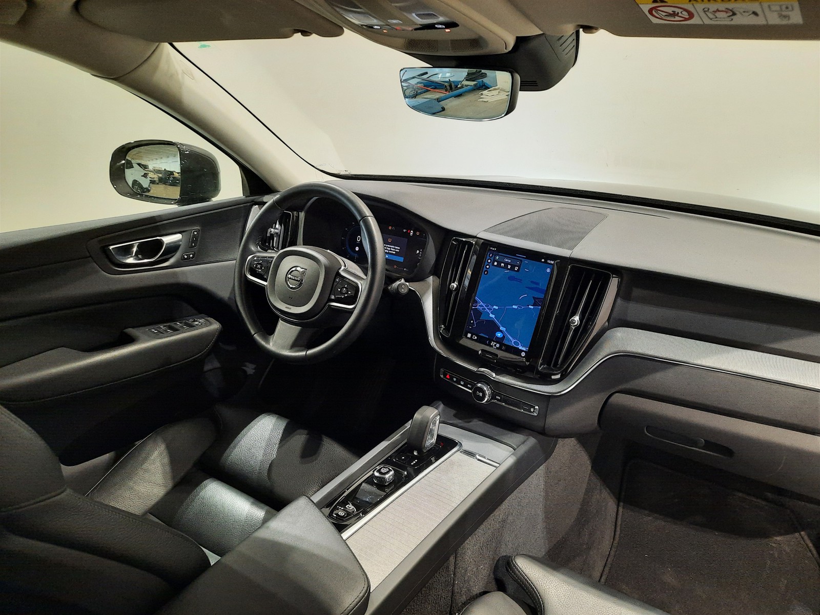 6 - Volvo XC60 2.0 b4 plus bright automatico