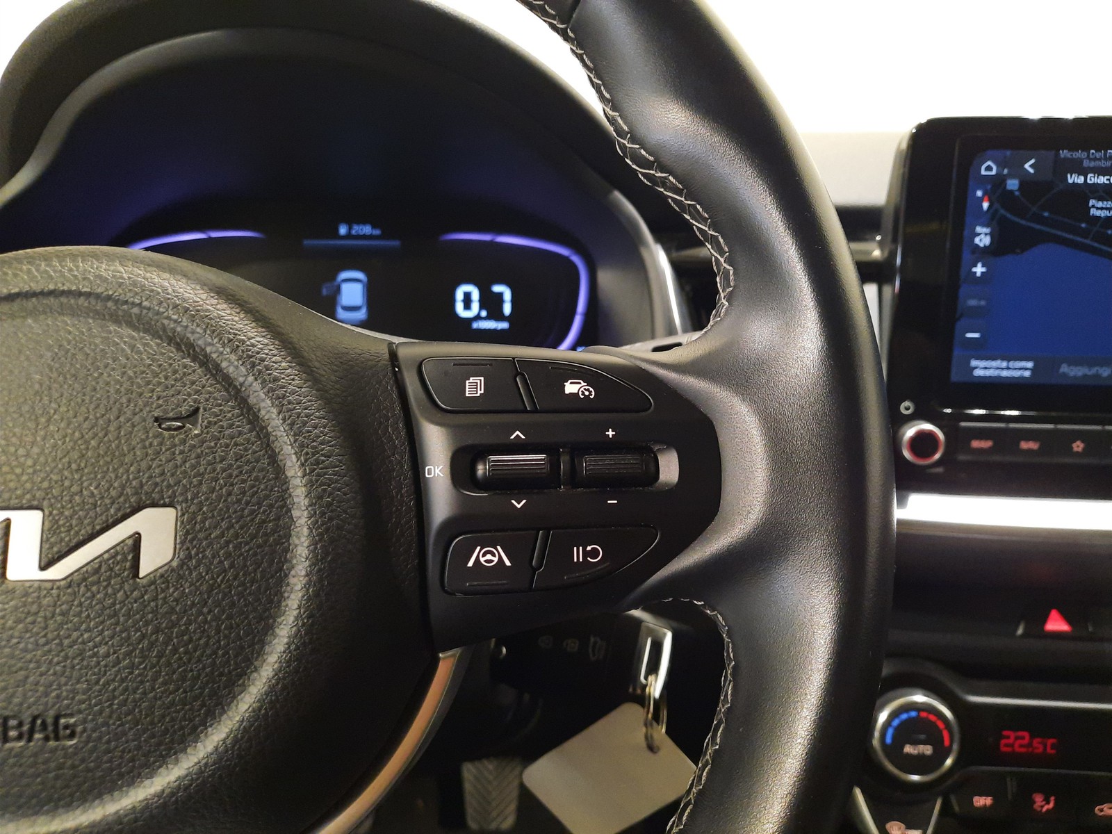 16 - Kia Stonic 1.2 mpi 79cv style