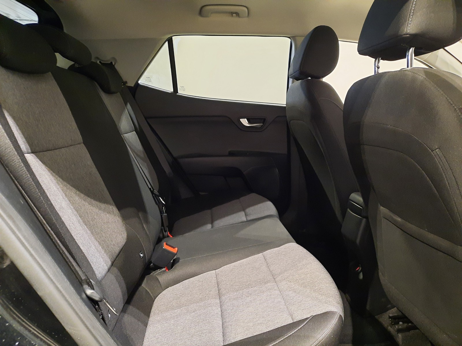 10 - Kia Stonic 1.2 mpi 79cv style