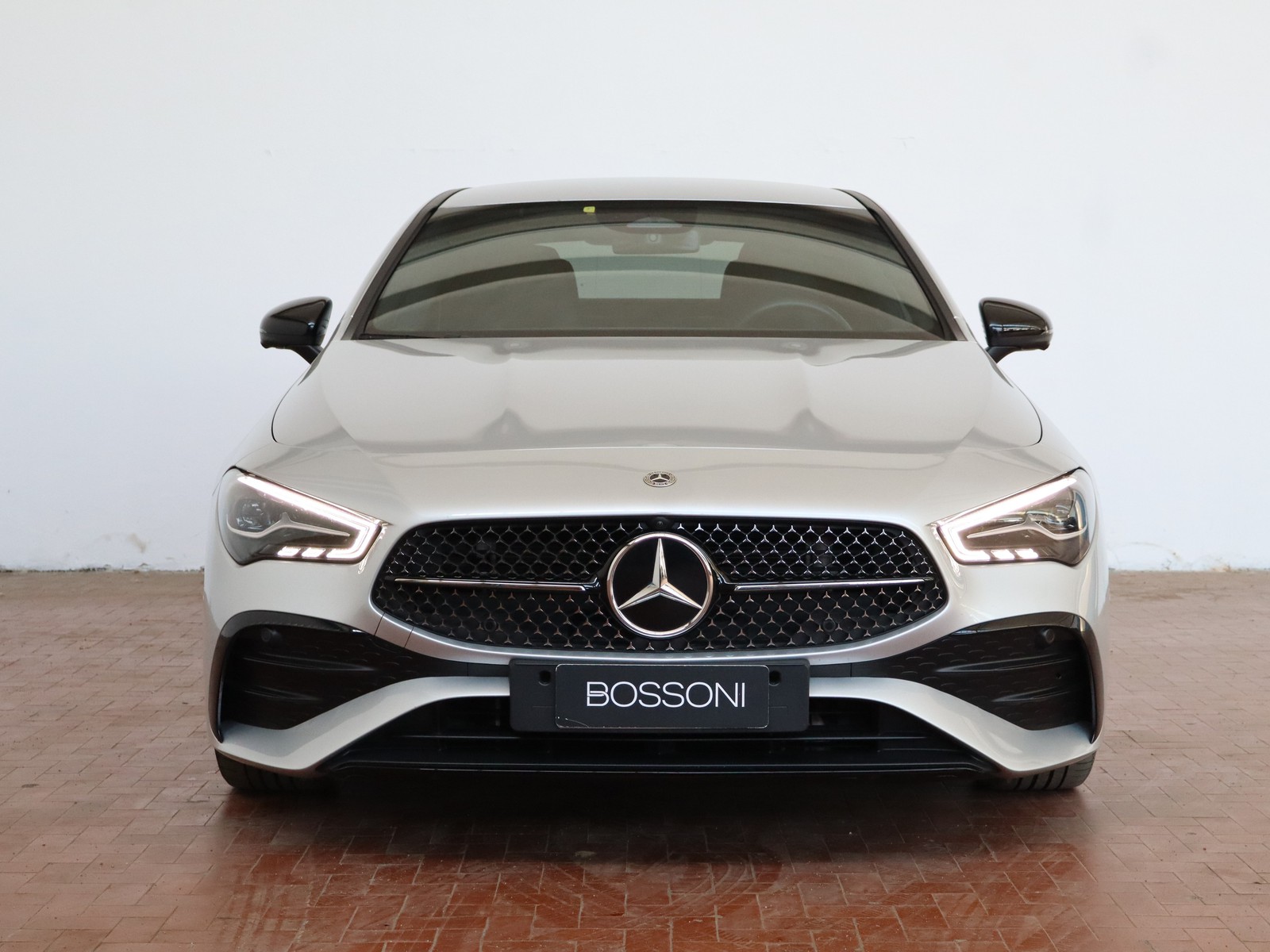 2 - Mercedes CLA coupe 200 amg line advanced plus 7g-dct
