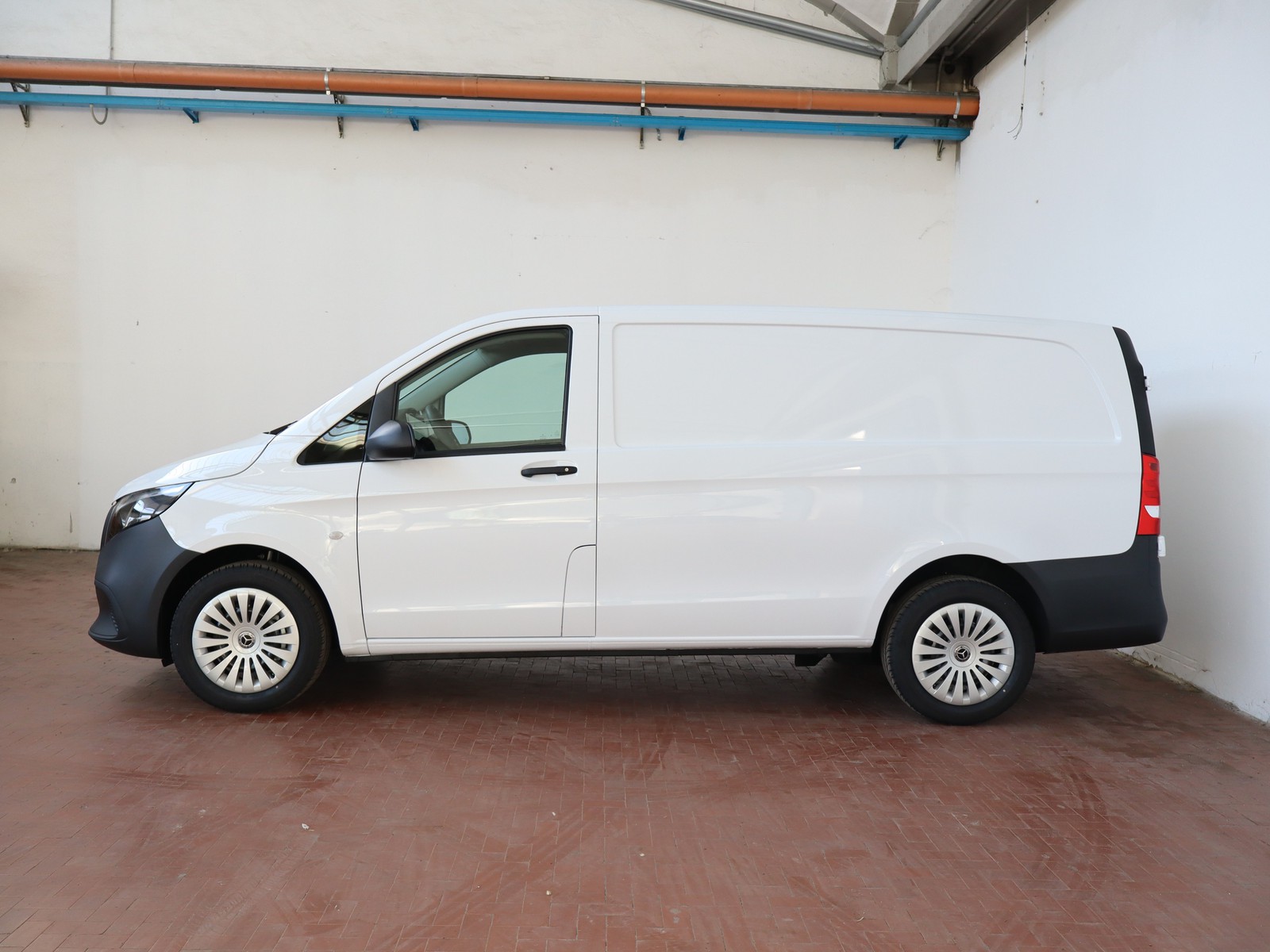3 - Mercedes Vans Vito Furgone PRO 110 CDI Long