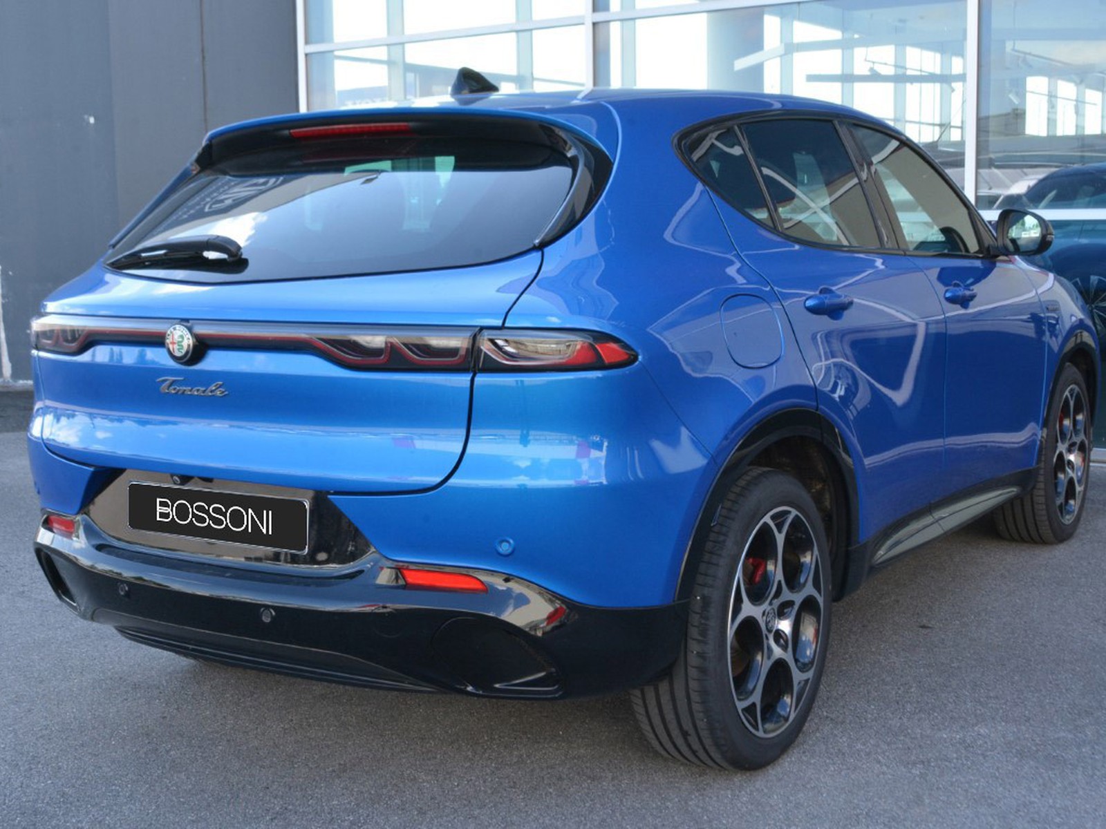 3 - Alfa Romeo Tonale 1.5 hybrid 160cv veloce tct7