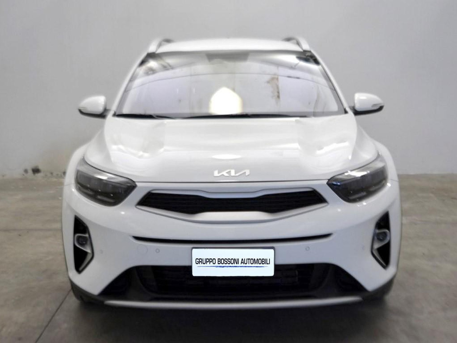 2 - Kia Stonic 1.2 mpi 79cv style