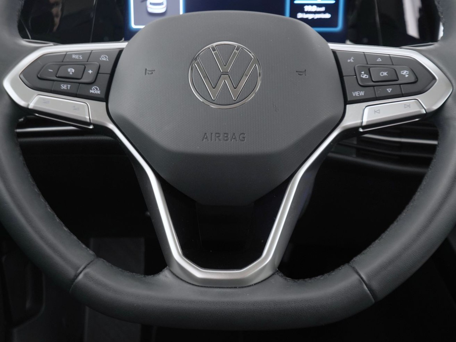 15 - Volkswagen Golf 2.0 tdi scr 150cv style dsg