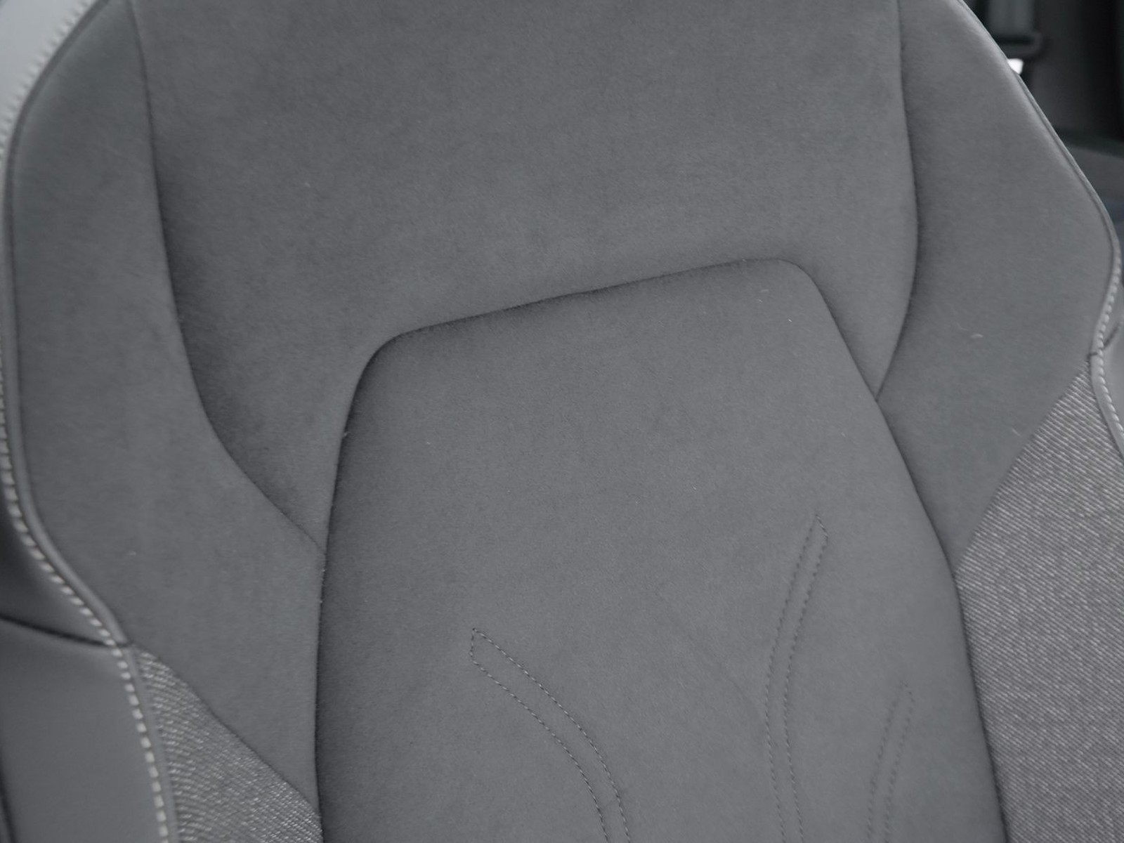 20 - Volkswagen Golf 2.0 tdi scr 150cv style dsg