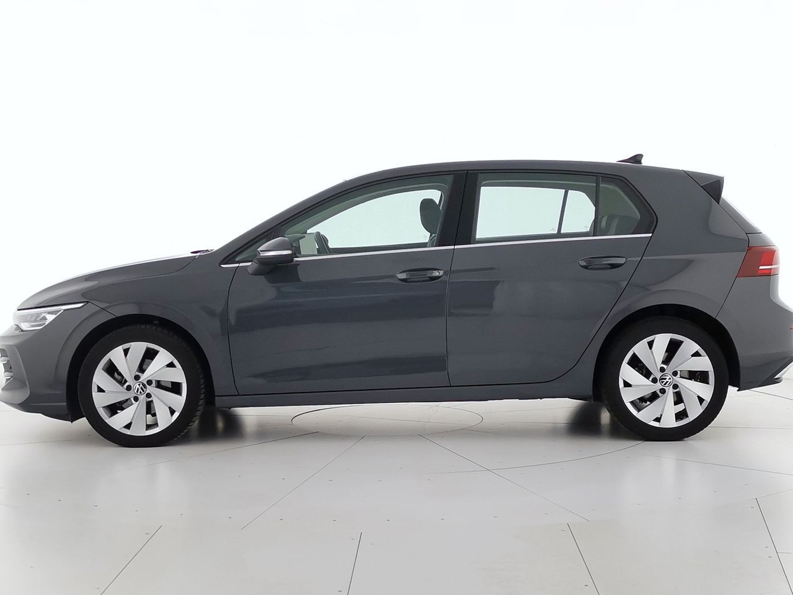 3 - Volkswagen Golf 2.0 tdi scr 150cv style dsg