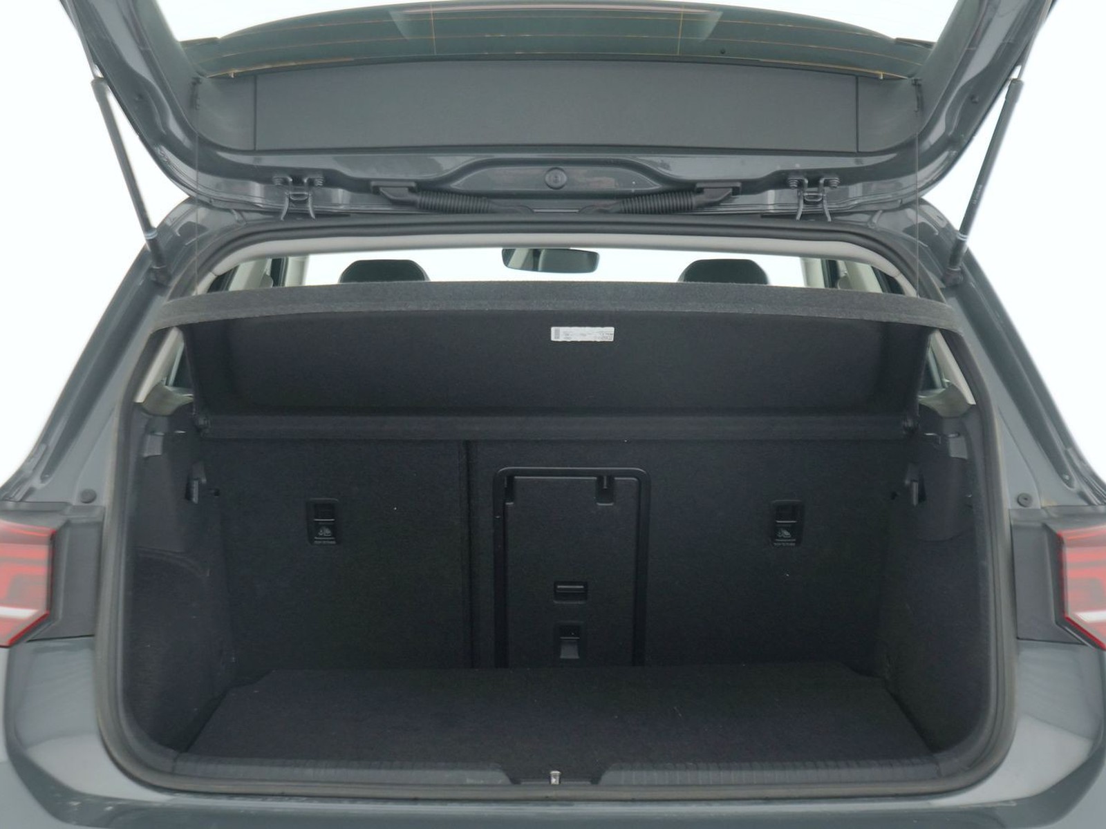10 - Volkswagen Golf 2.0 tdi scr 150cv style dsg