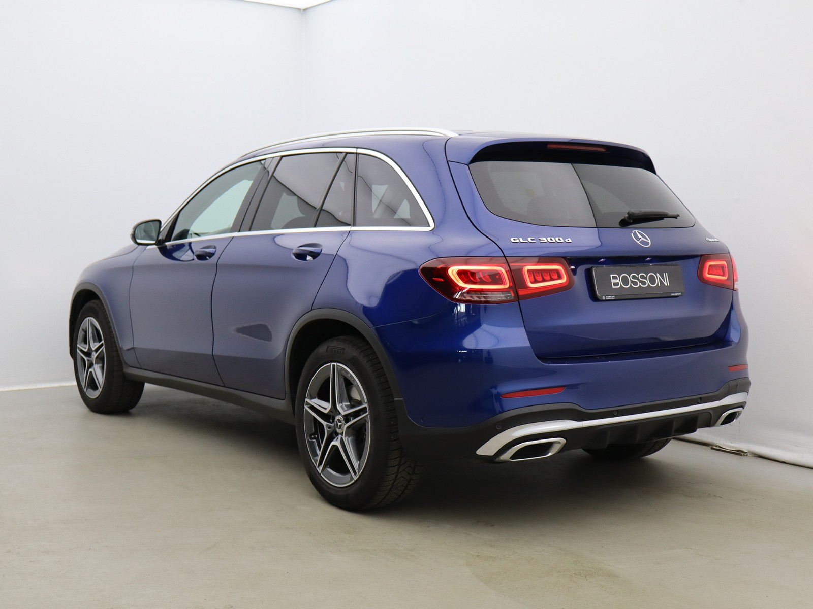 5 - Mercedes GLC suv 300 d premium 4matic 9g-tronic plus