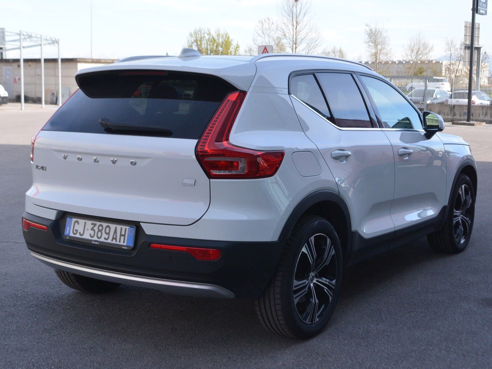 3 - Volvo XC40 1.5 t4 recharge plug-in-hybrid inscription geartronic my21