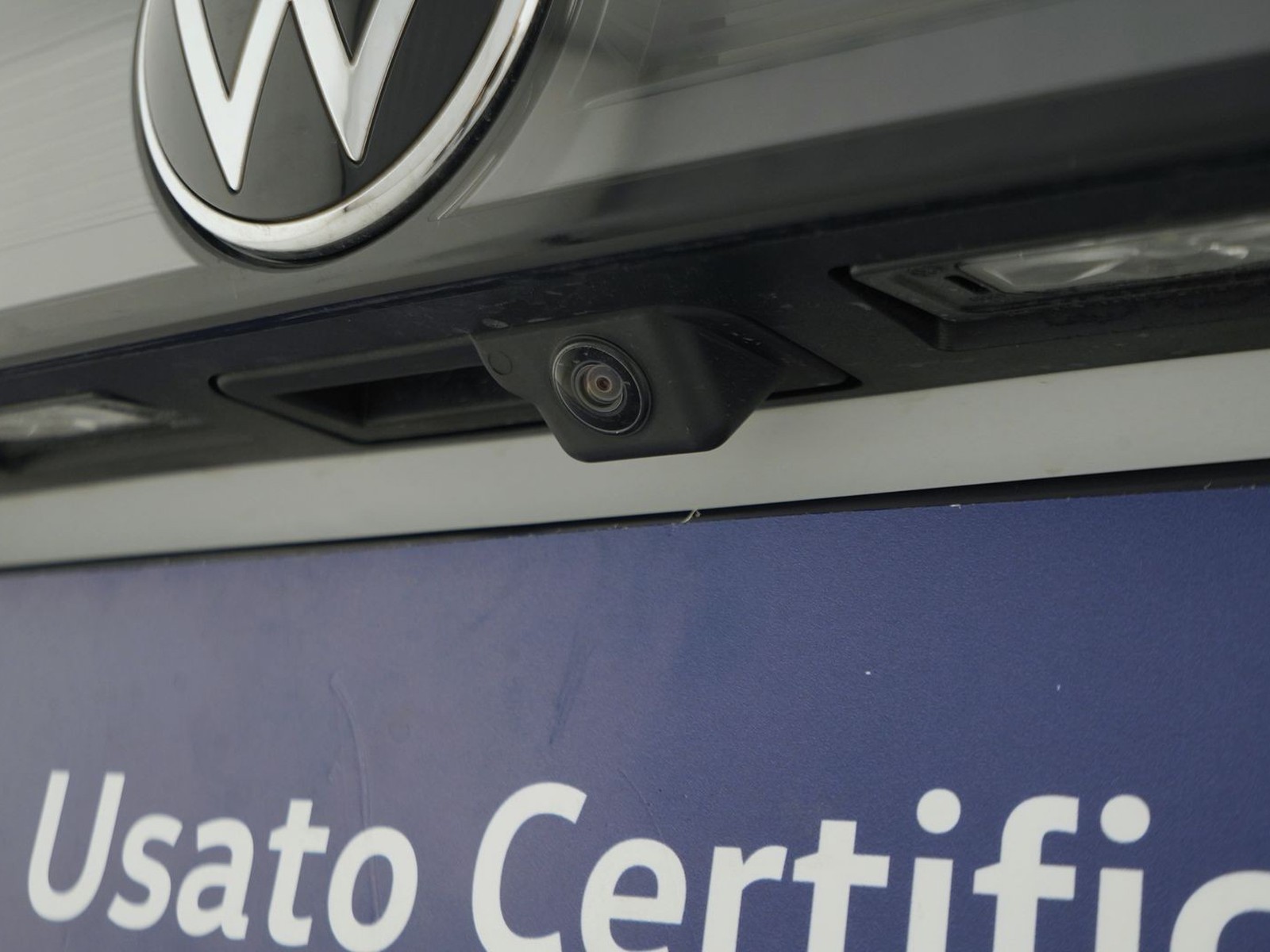 36 - Volkswagen T-Cross 1.0 tsi 115cv r-line plus