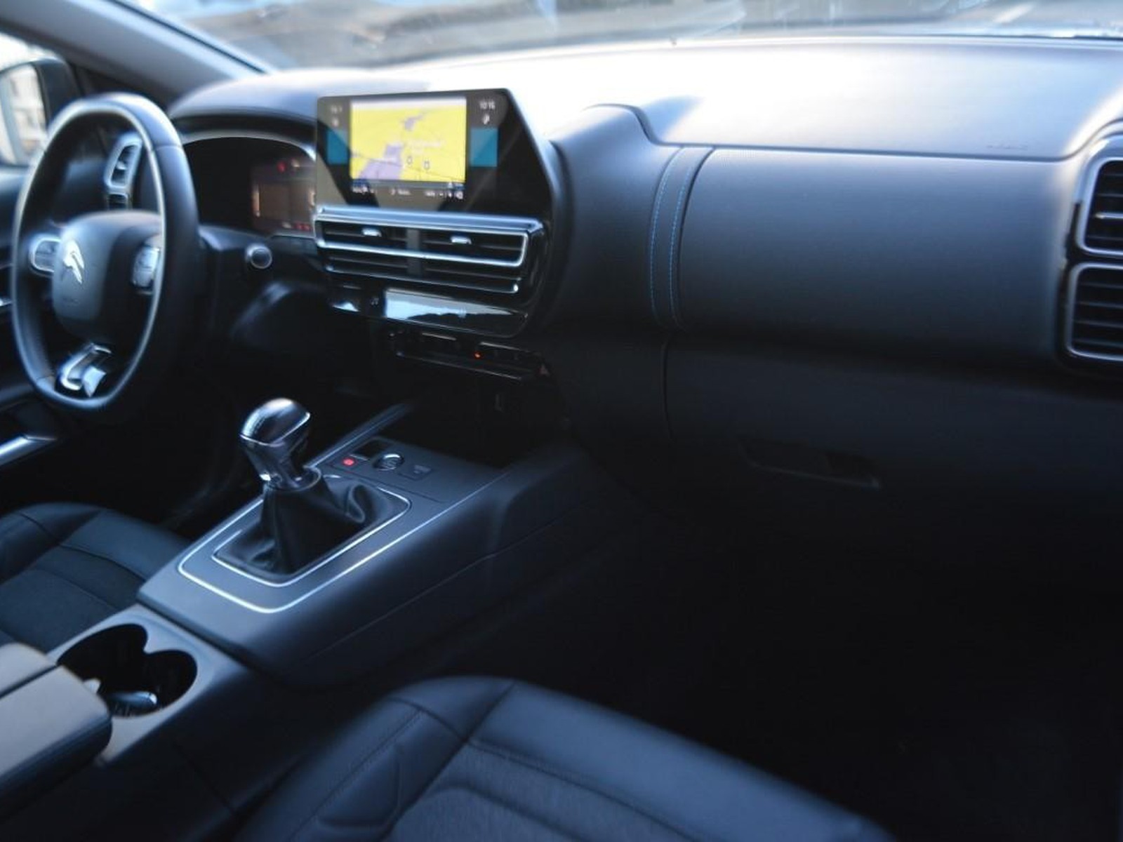 8 - Citroen C5 Aircross 1.2 puretech plus s&s