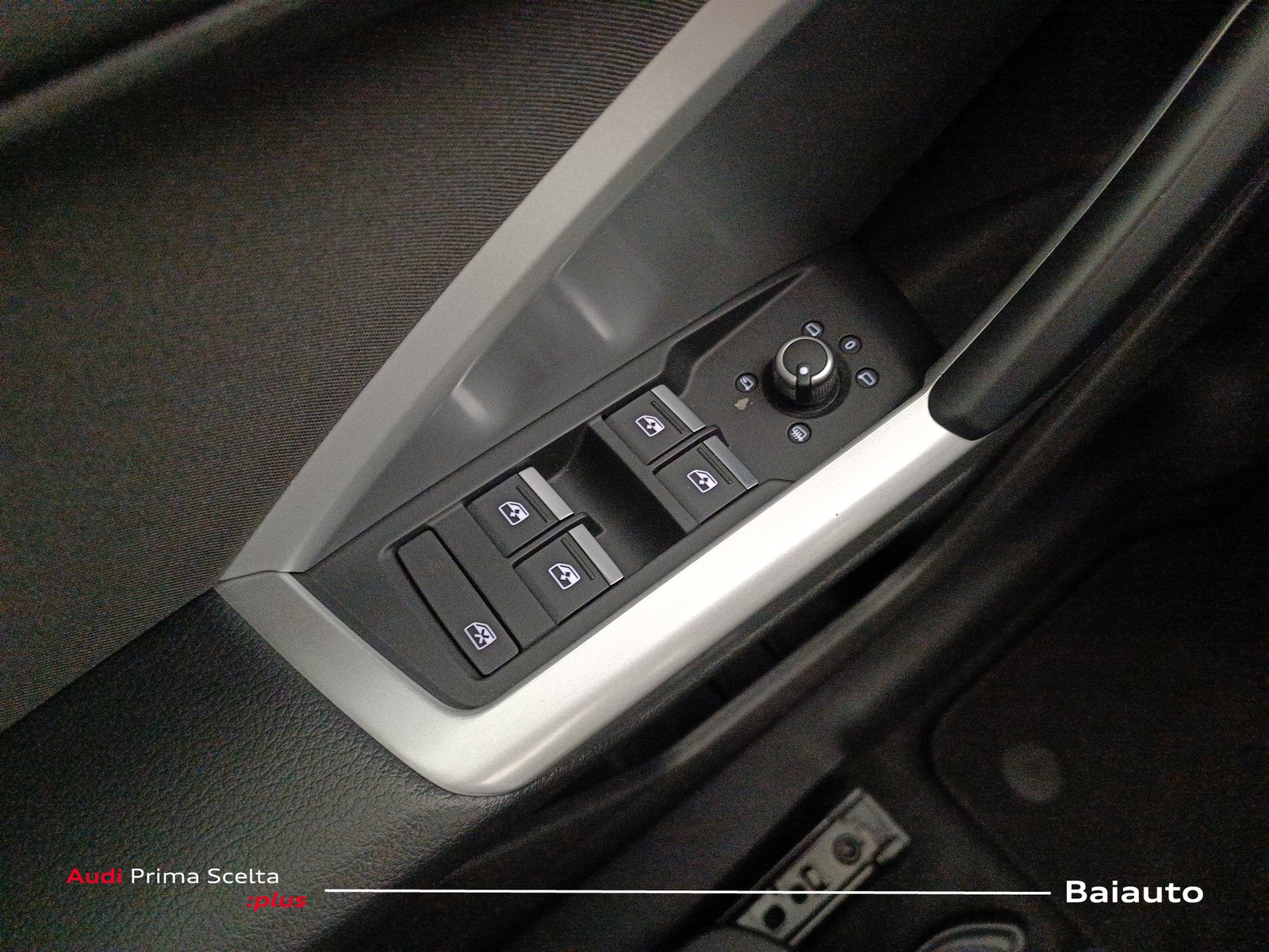 20 - Audi Q3 sportback 35 2.0 tdi s line edition s tronic