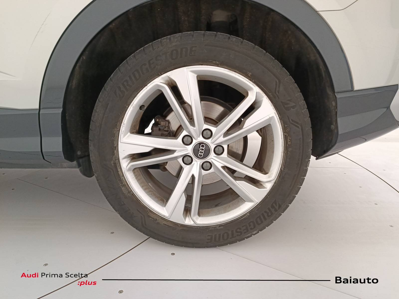 29 - Audi Q3 sportback 35 2.0 tdi s line edition s tronic