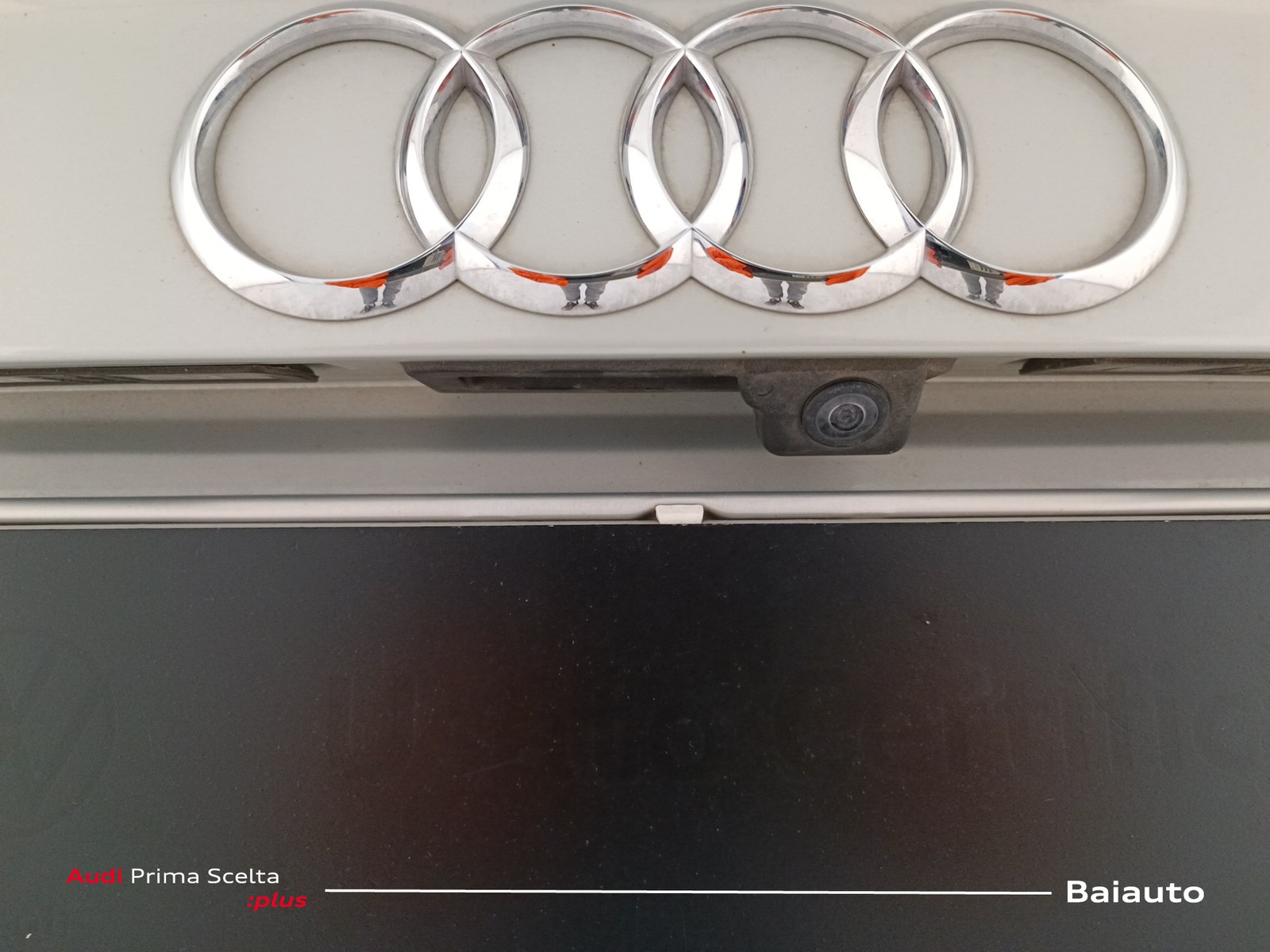 33 - Audi Q3 sportback 35 2.0 tdi s line edition s tronic