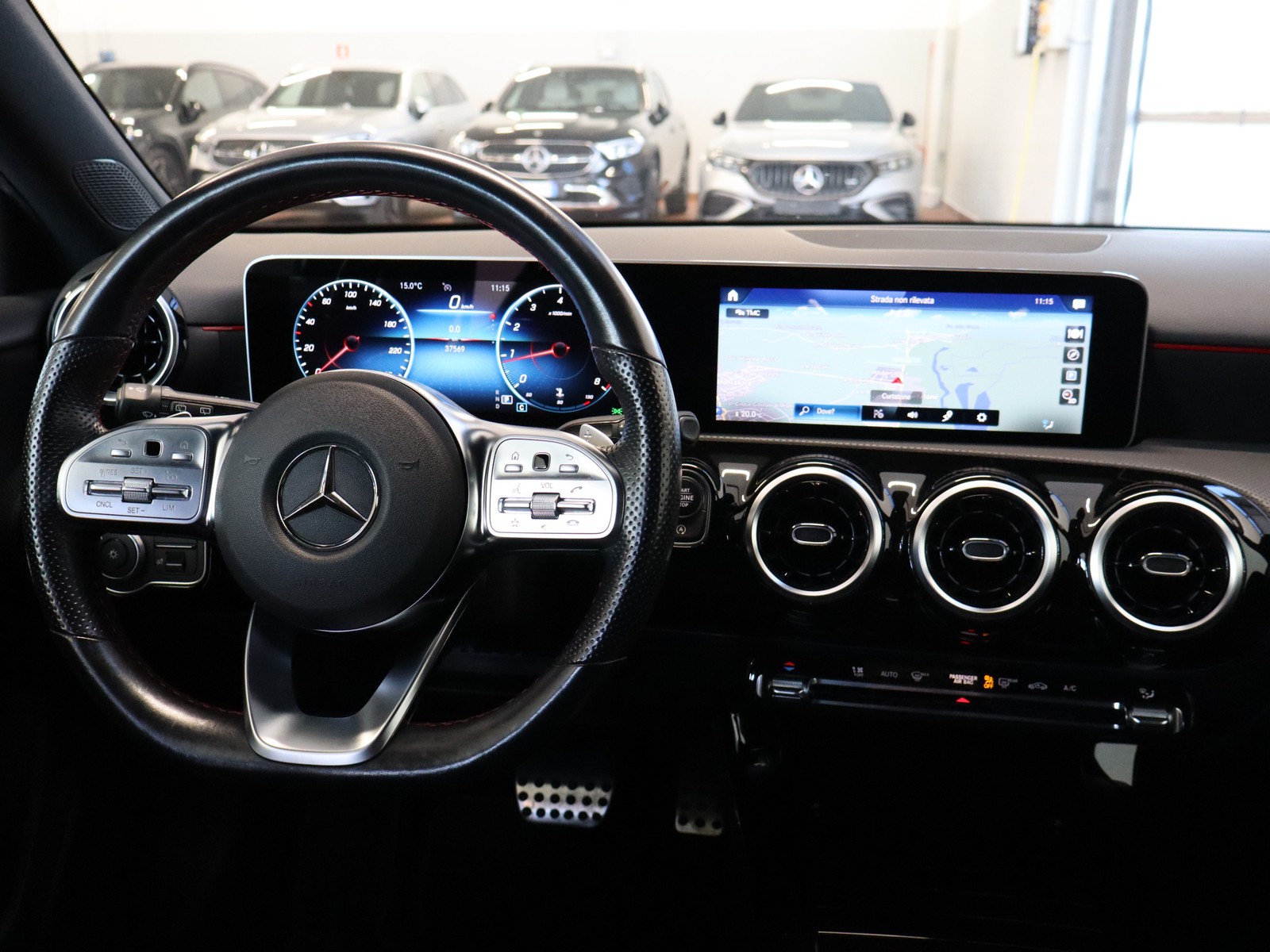 12 - Mercedes Classe A 180 premium 7g-dct