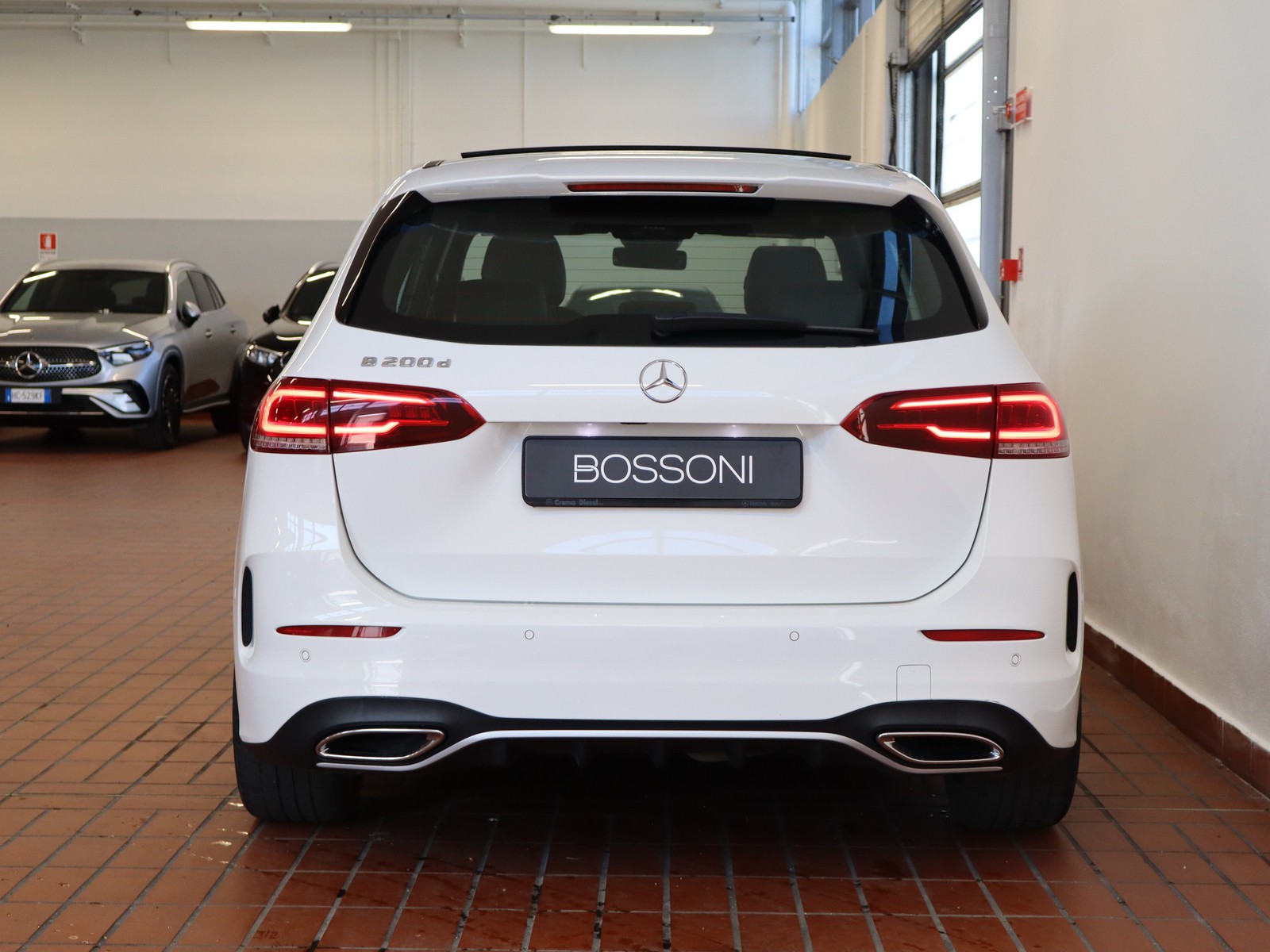 6 - Mercedes Classe B 200 d premium 8g-dct