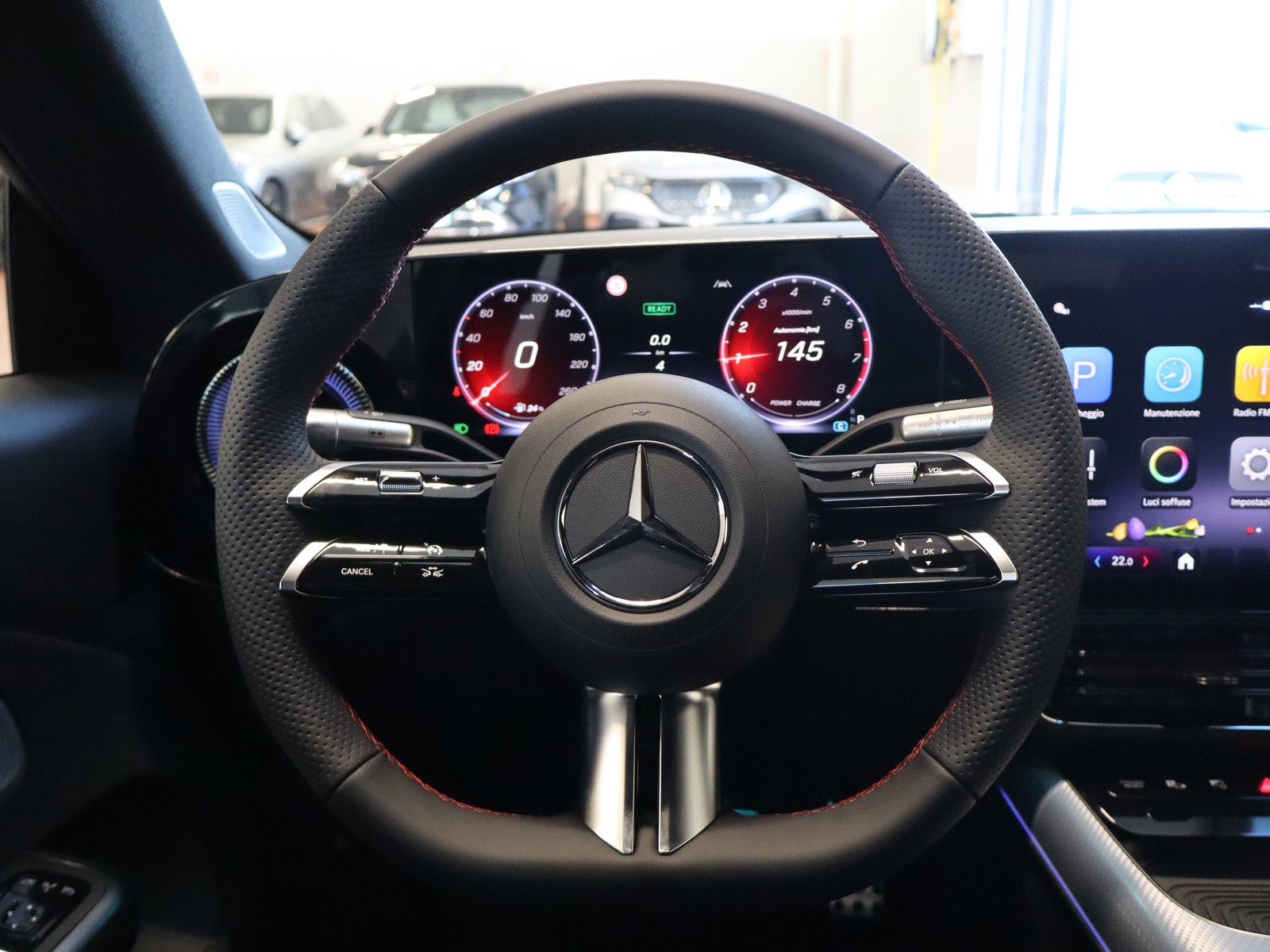 16 - Mercedes CLA 200 premium 4matic auto