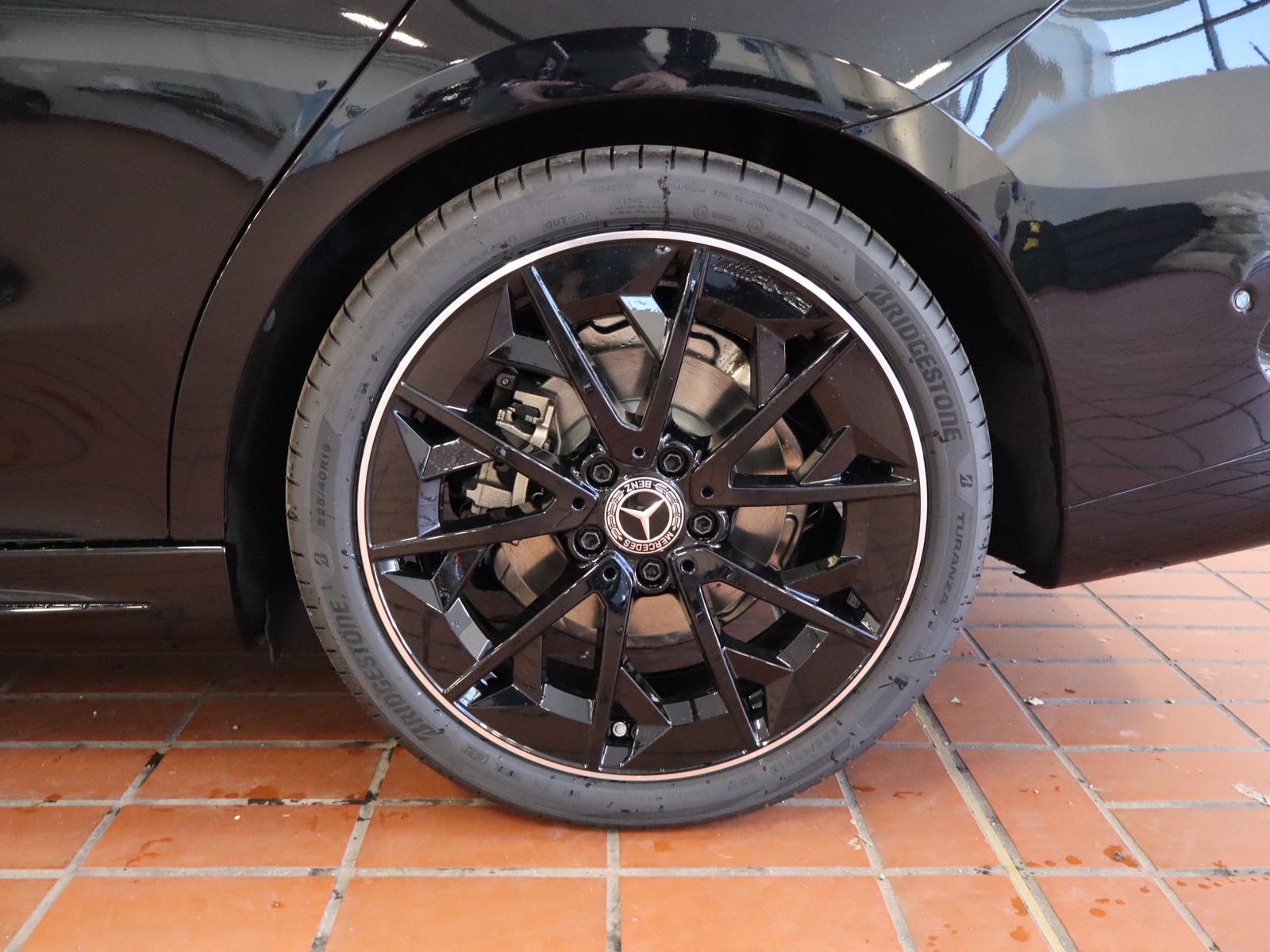 4 - Mercedes CLA 200 premium 4matic auto