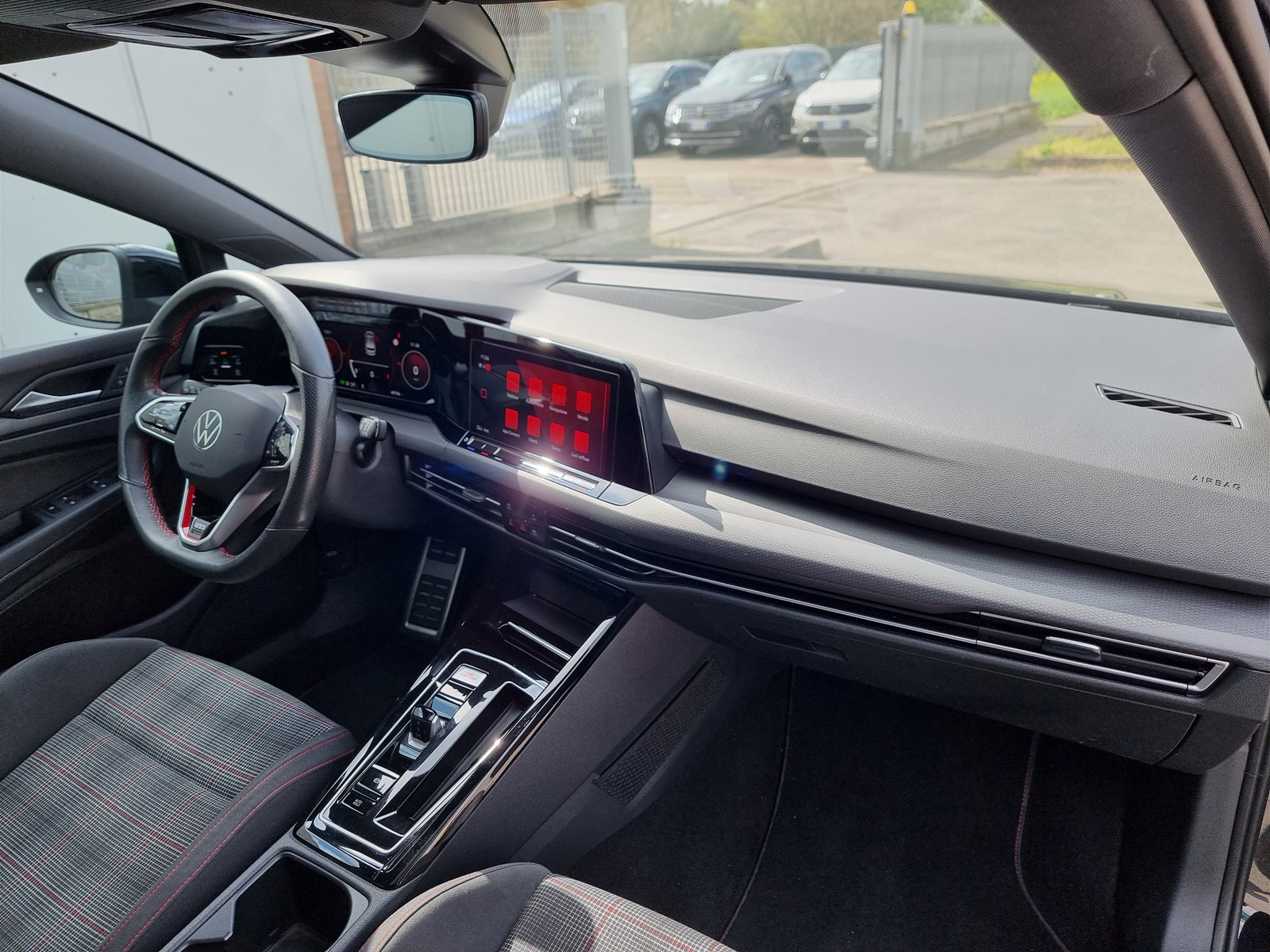 10 - Volkswagen Golf 2.0 tsi 245cv gti dsg