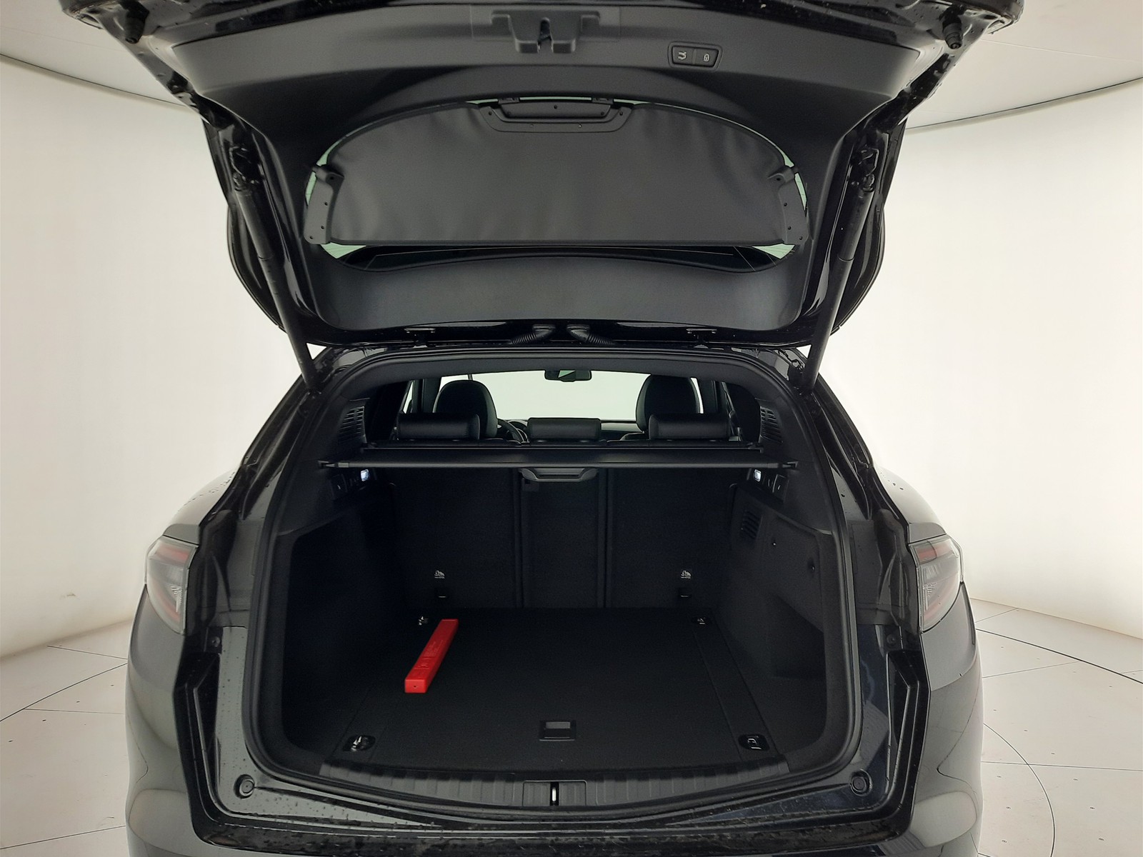 22 - Alfa Romeo Stelvio 2.2 turbo 210cv veloce q4 at8