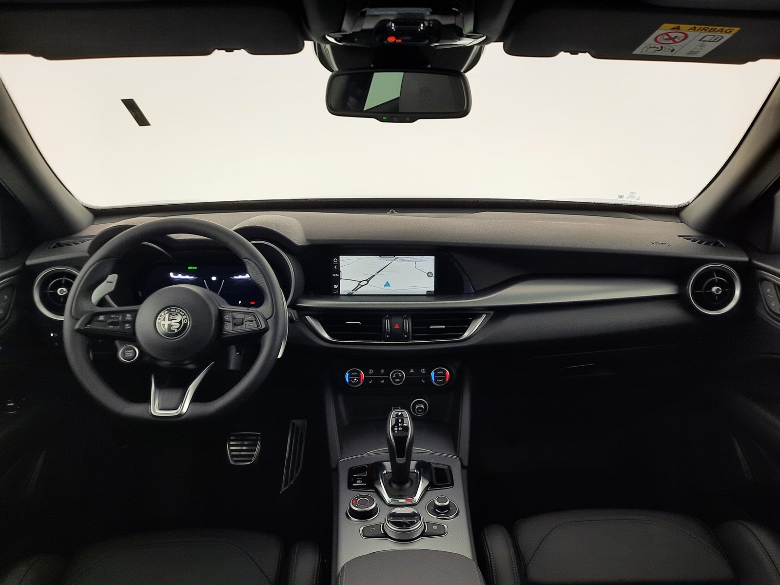 6 - Alfa Romeo Stelvio 2.2 turbo 210cv veloce q4 at8