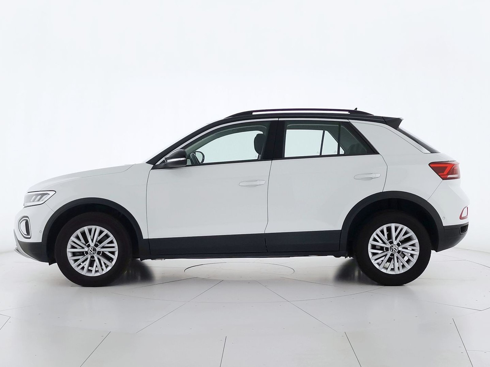 3 - Volkswagen T-Roc 2.0 tdi scr 150cv life dsg