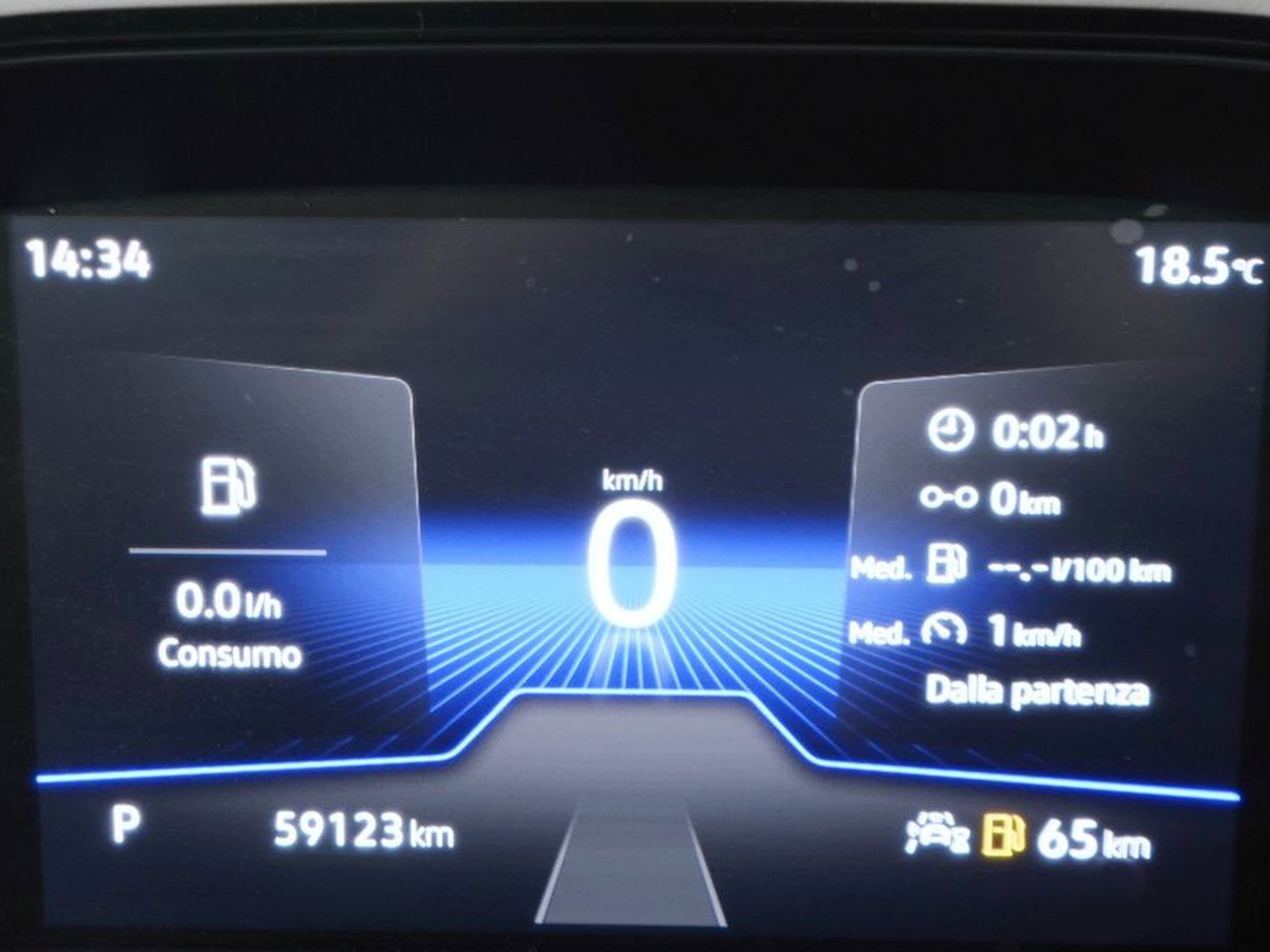 29 - Volkswagen T-Roc 2.0 tdi scr 150cv life dsg