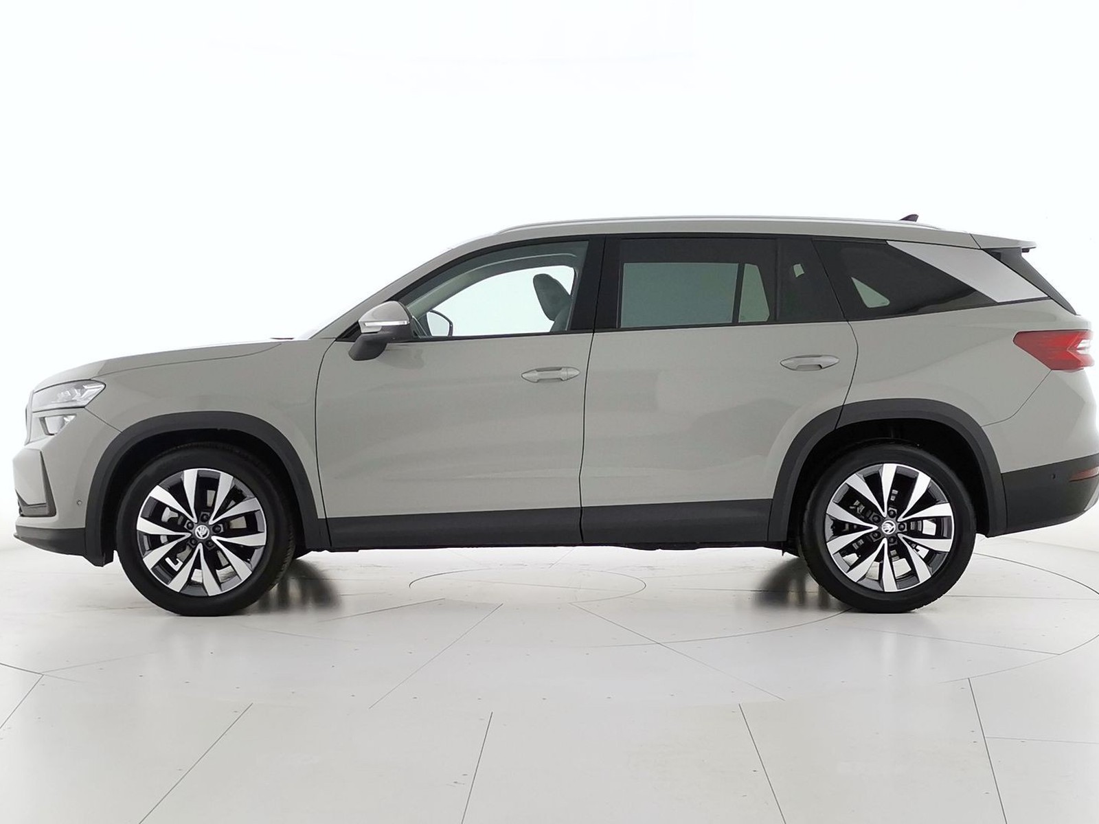 3 - Skoda Kodiaq 2.0 tdi 150cv selection dsg