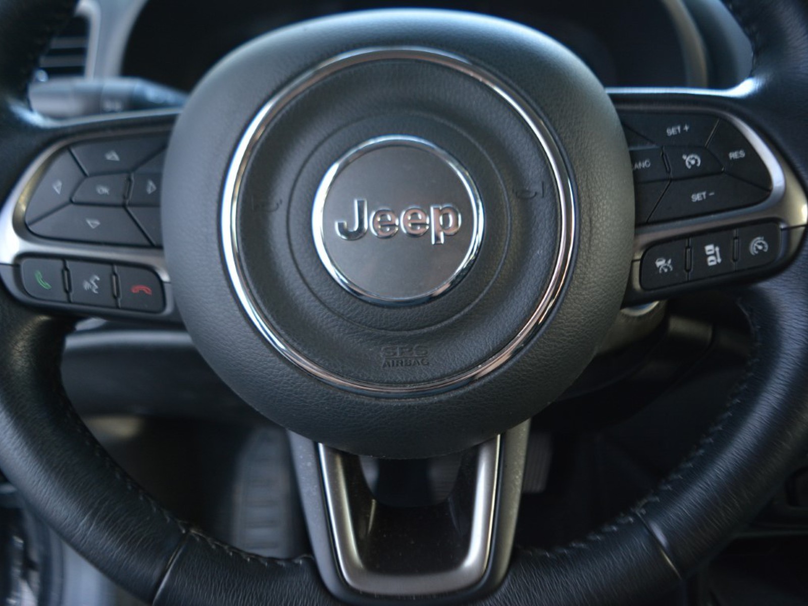 16 - Jeep Renegade 1.0 t3 limited 2wd